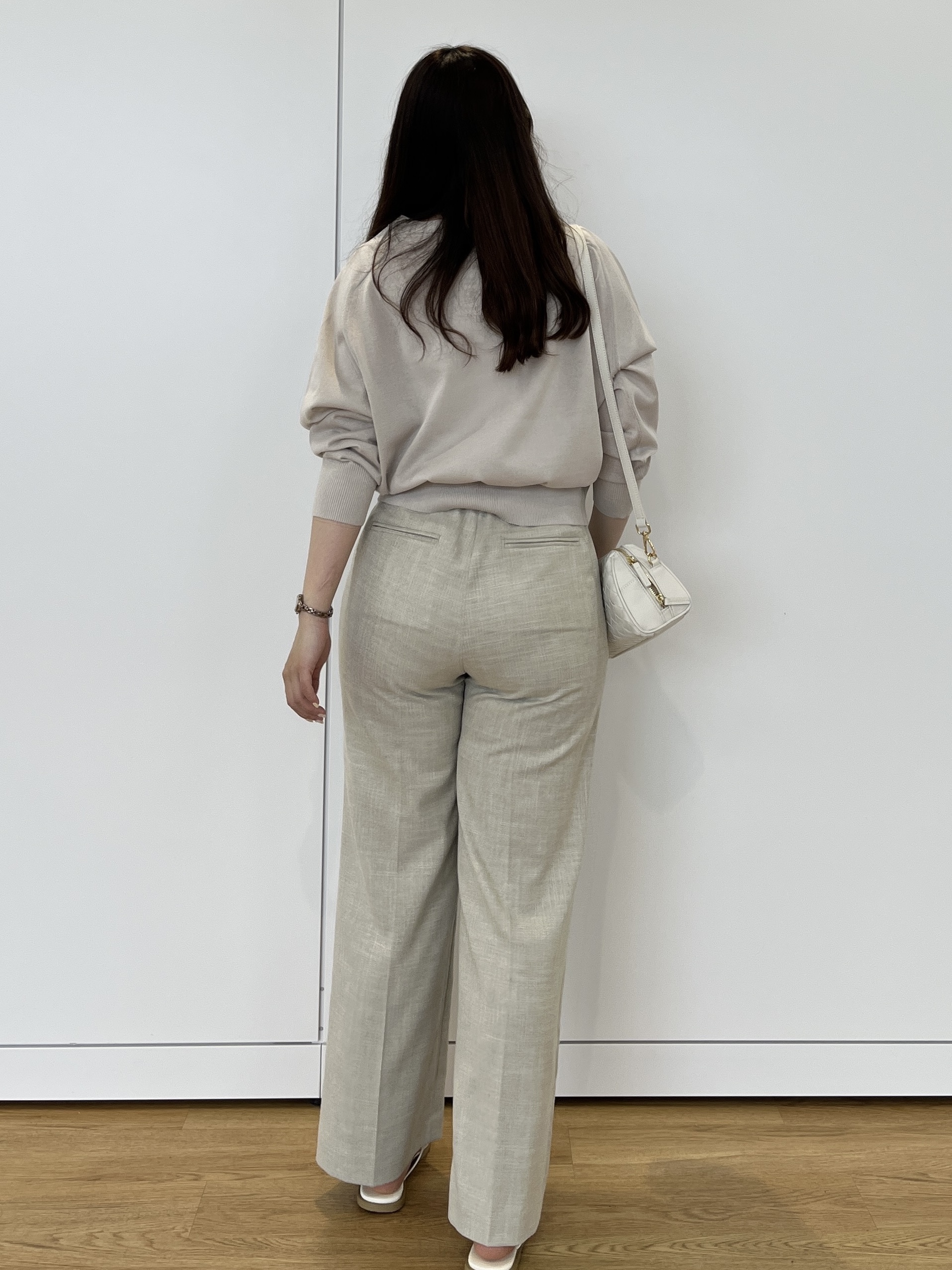 Saekoさんの「UNTITLED｜【アンサンブル可/日除け・冷房対策】シアーレーヨンZIPカーディガン」を使ったコーディネート