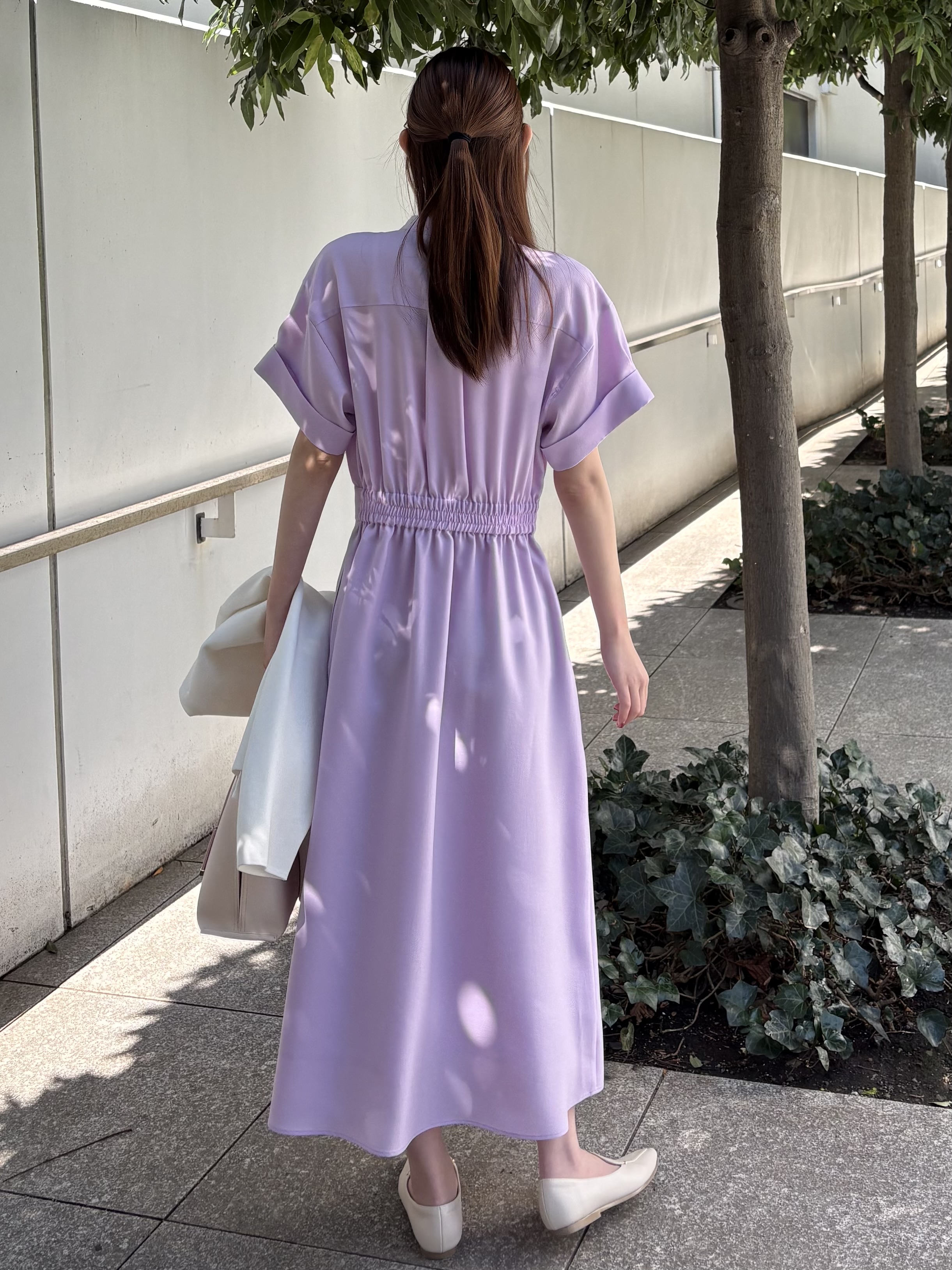めぐさんの「OPAQUE.CLIP｜【接触冷感／吸水速乾】リネンライク シャツワンピース《洗濯機OK》」を使ったコーディネート