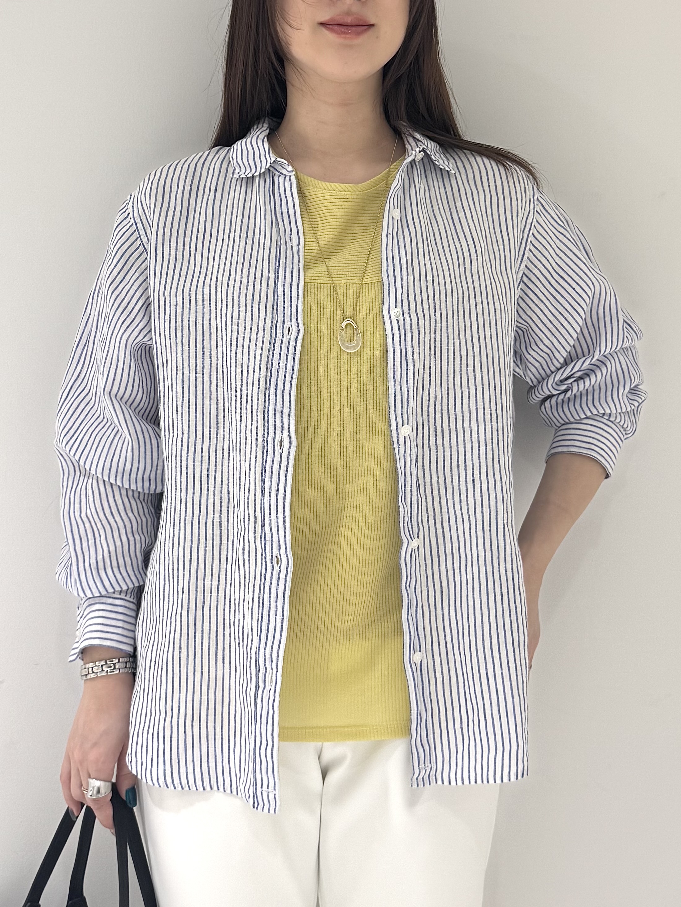 そんさんの「INDIVI｜【接触冷感／2WAY】カシュクールリネンシャツ」を使ったコーディネート