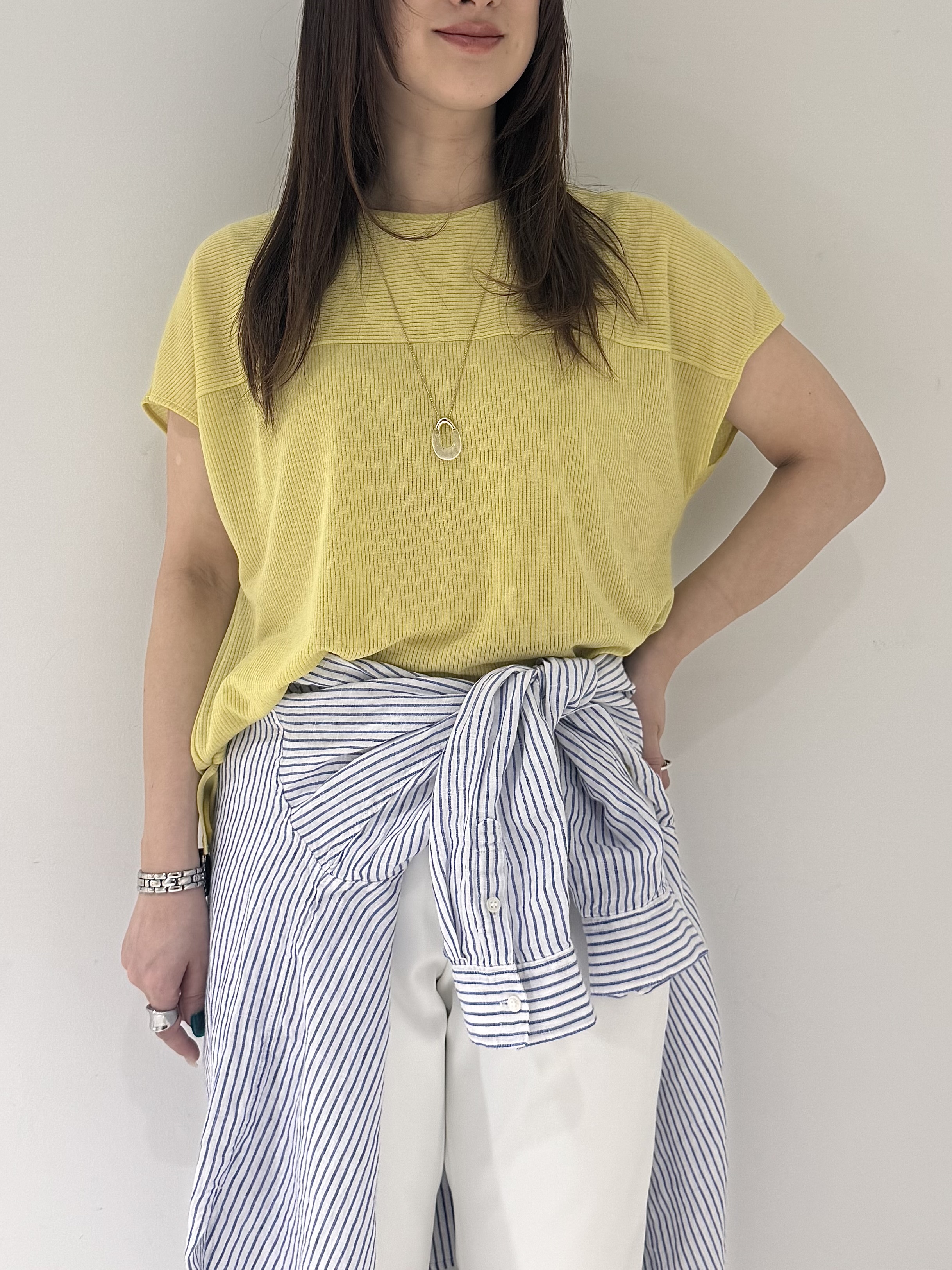 そんさんの「INDIVI｜【接触冷感／2WAY】カシュクールリネンシャツ」を使ったコーディネート