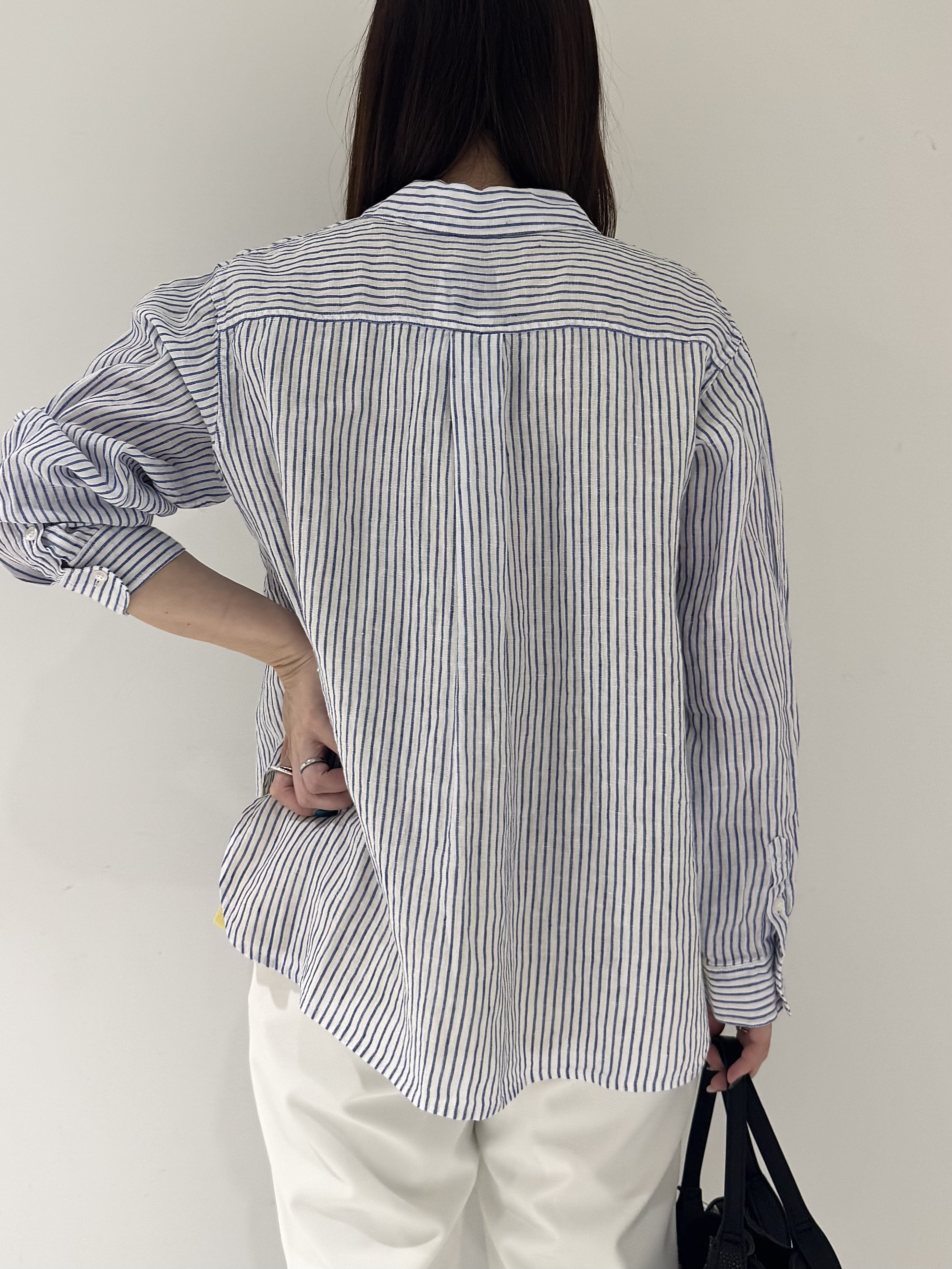 そんさんの「INDIVI｜【接触冷感／2WAY】カシュクールリネンシャツ」を使ったコーディネート