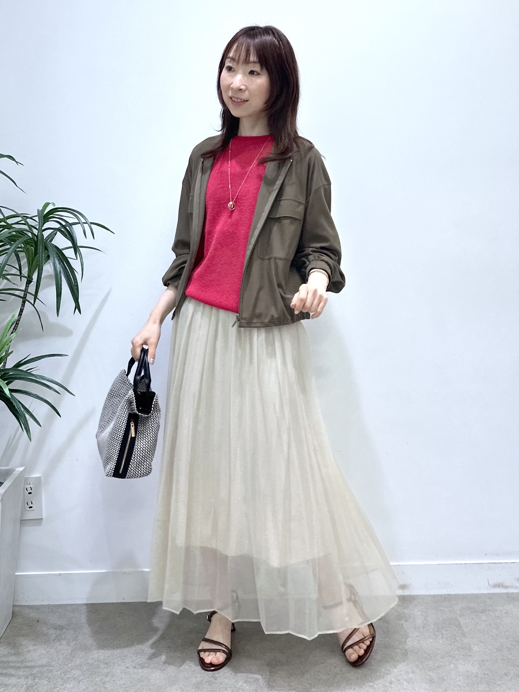 Miwaさんの「UNTITLED｜【洗える/ゆったり】クルーネックドライニット」を使ったコーディネート