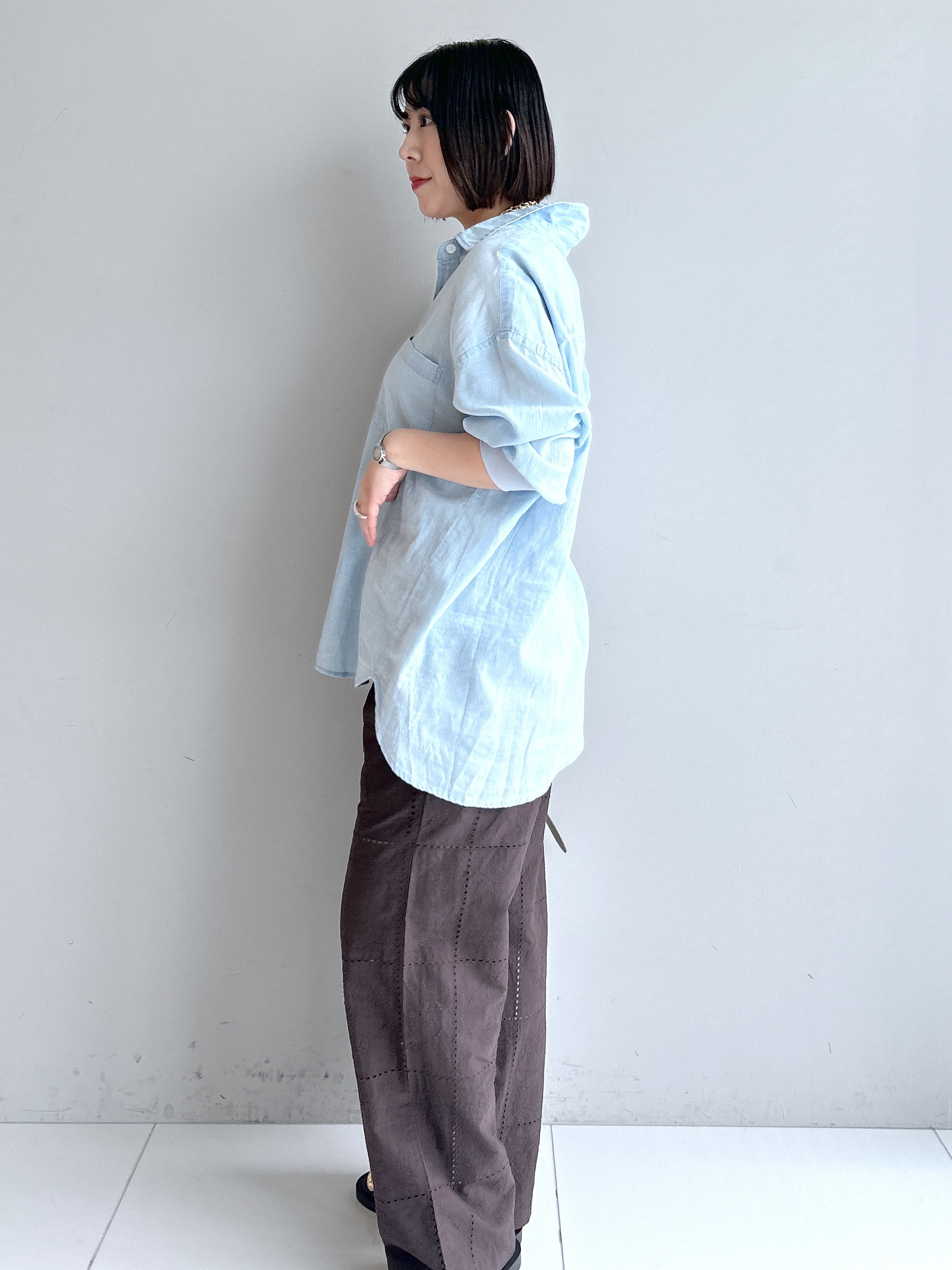 Hirokaさんの「Dessin｜【セットアップ可/洗える】2オンスシアーデニムシャツ」を使ったコーディネート