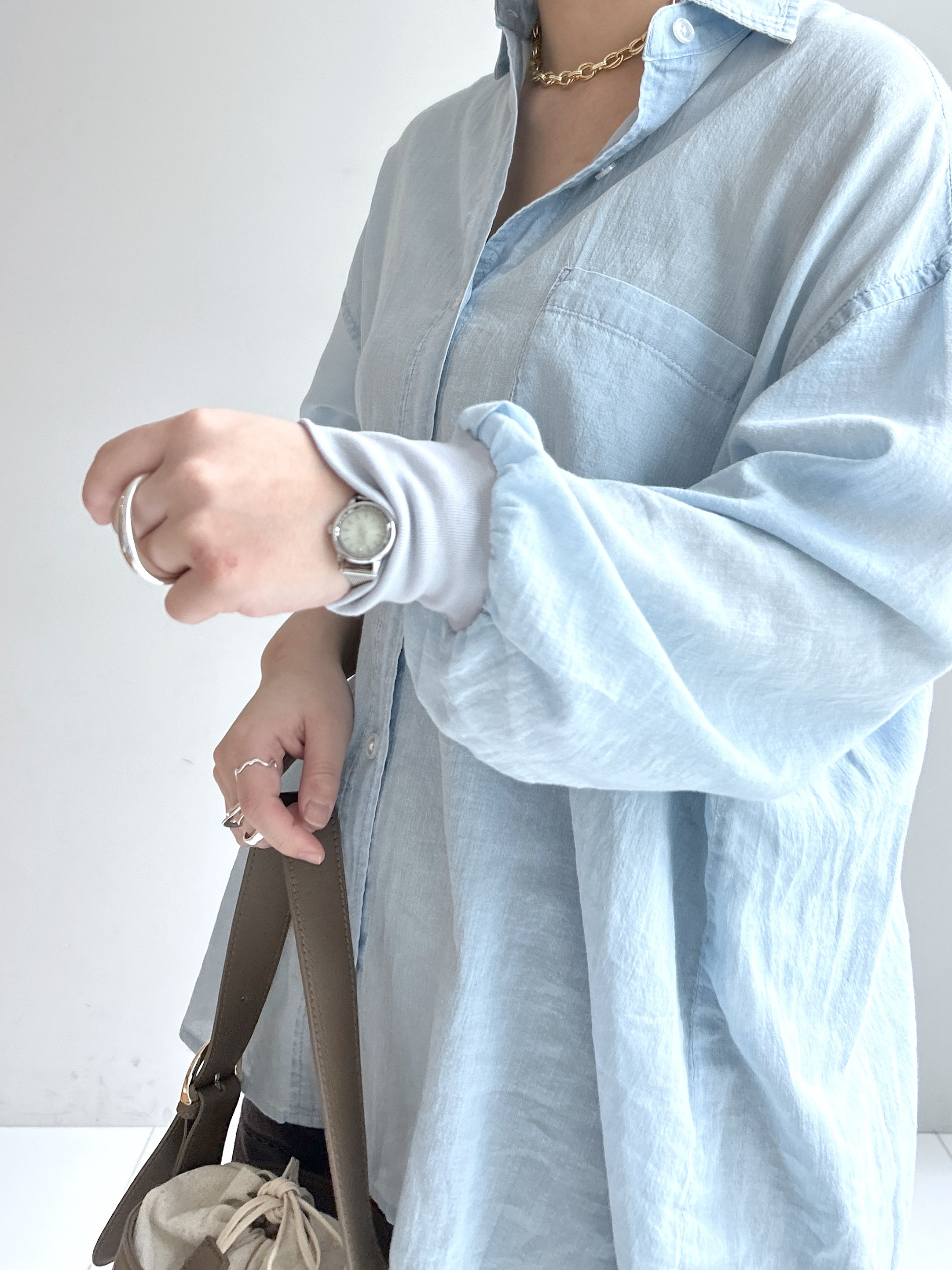Hirokaさんの「Dessin｜【セットアップ可/洗える】2オンスシアーデニムシャツ」を使ったコーディネート