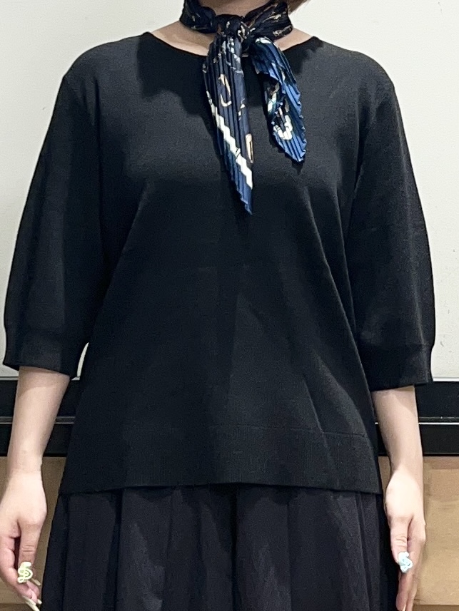 かのさんの「THE SHOP TK｜【S-XL/ひんやりタッチ】美しさ際立つ 6分袖ニット 洗濯機OK/UVケア/毛玉になりにくい」を使ったコーディネート