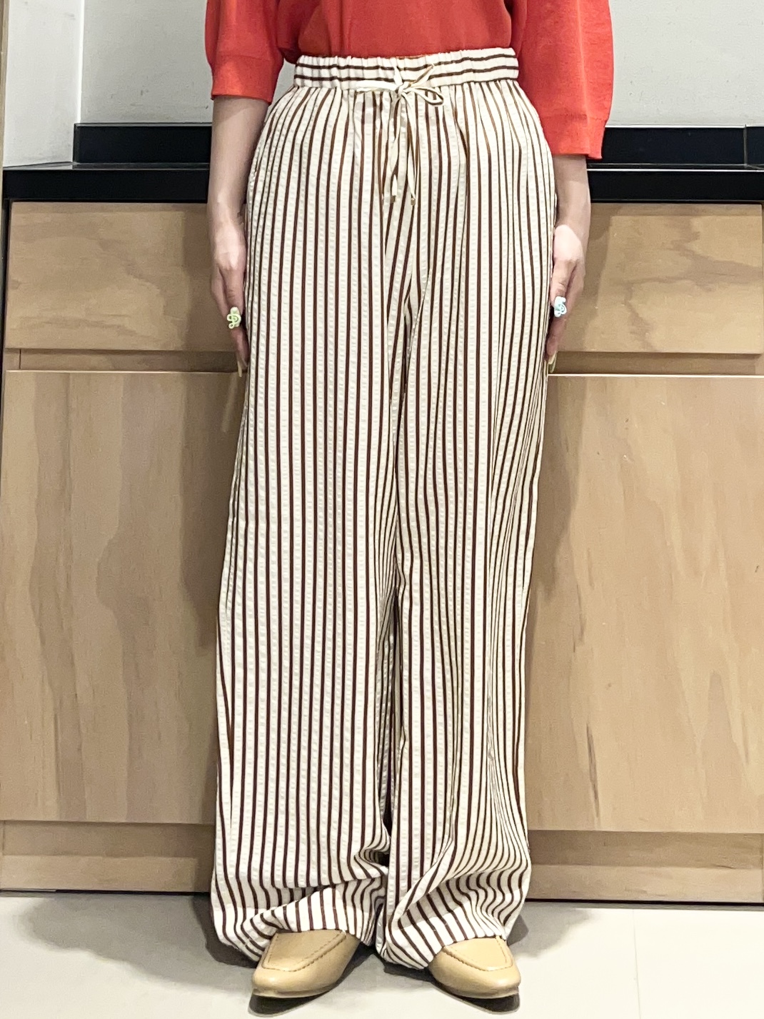 かのさんの「THE SHOP TK｜【S-XL/ひんやりタッチ】美しさ際立つ 6分袖ニット 洗濯機OK/UVケア/毛玉になりにくい」を使ったコーディネート