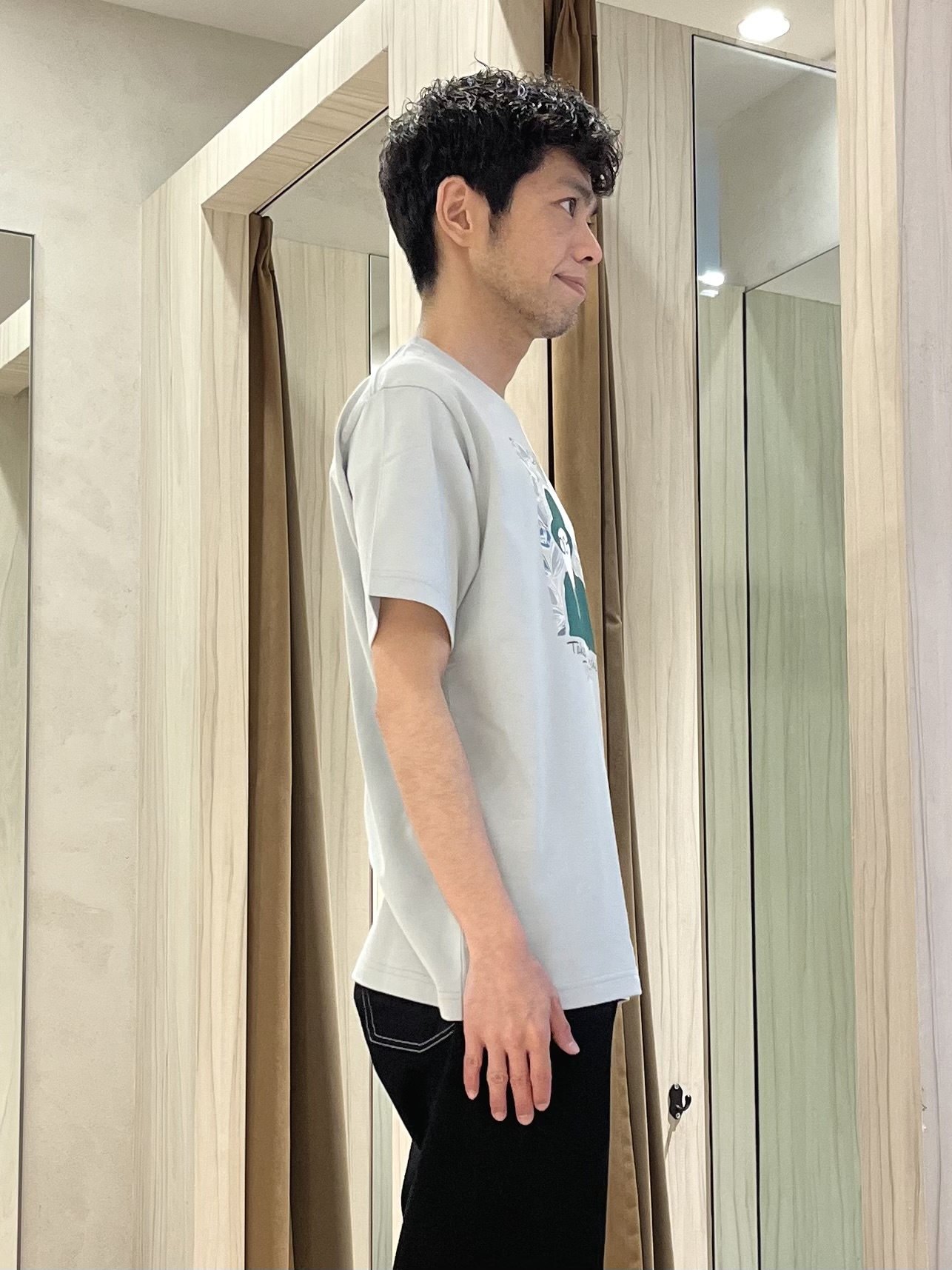 URAさんの「TAKEO KIKUCHI｜【撥水・洗える・シワになりにくい】 リランチェ（R） シャツ」を使ったコーディネート