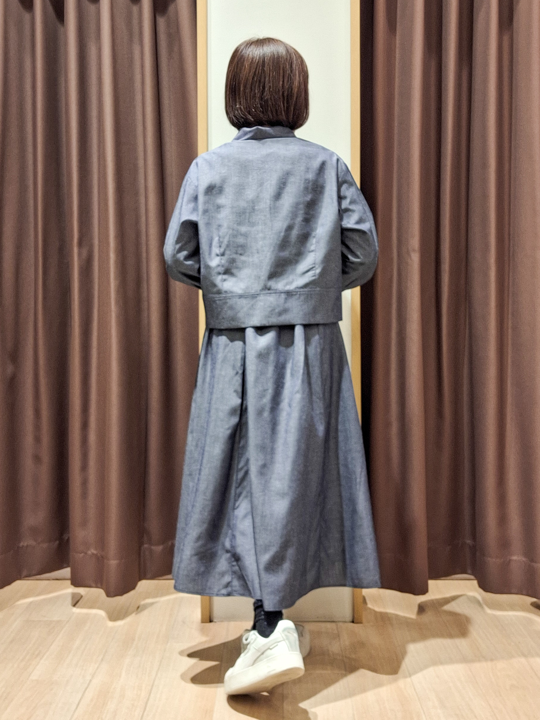 ウタさんの「grove｜【貴島明日香さん着用／イージーケア／接触冷感】麻混クロップドシャツ」を使ったコーディネート