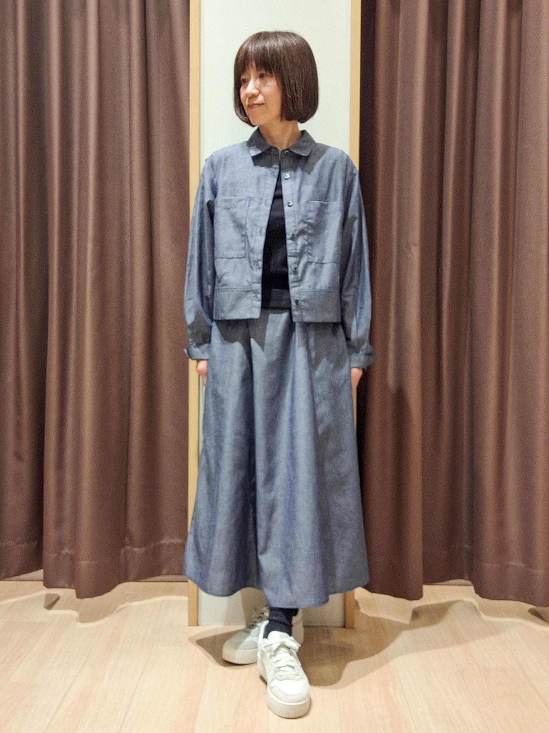 ウタさんの「grove｜【貴島明日香さん着用／イージーケア／接触冷感】麻混クロップドシャツ」を使ったコーディネート