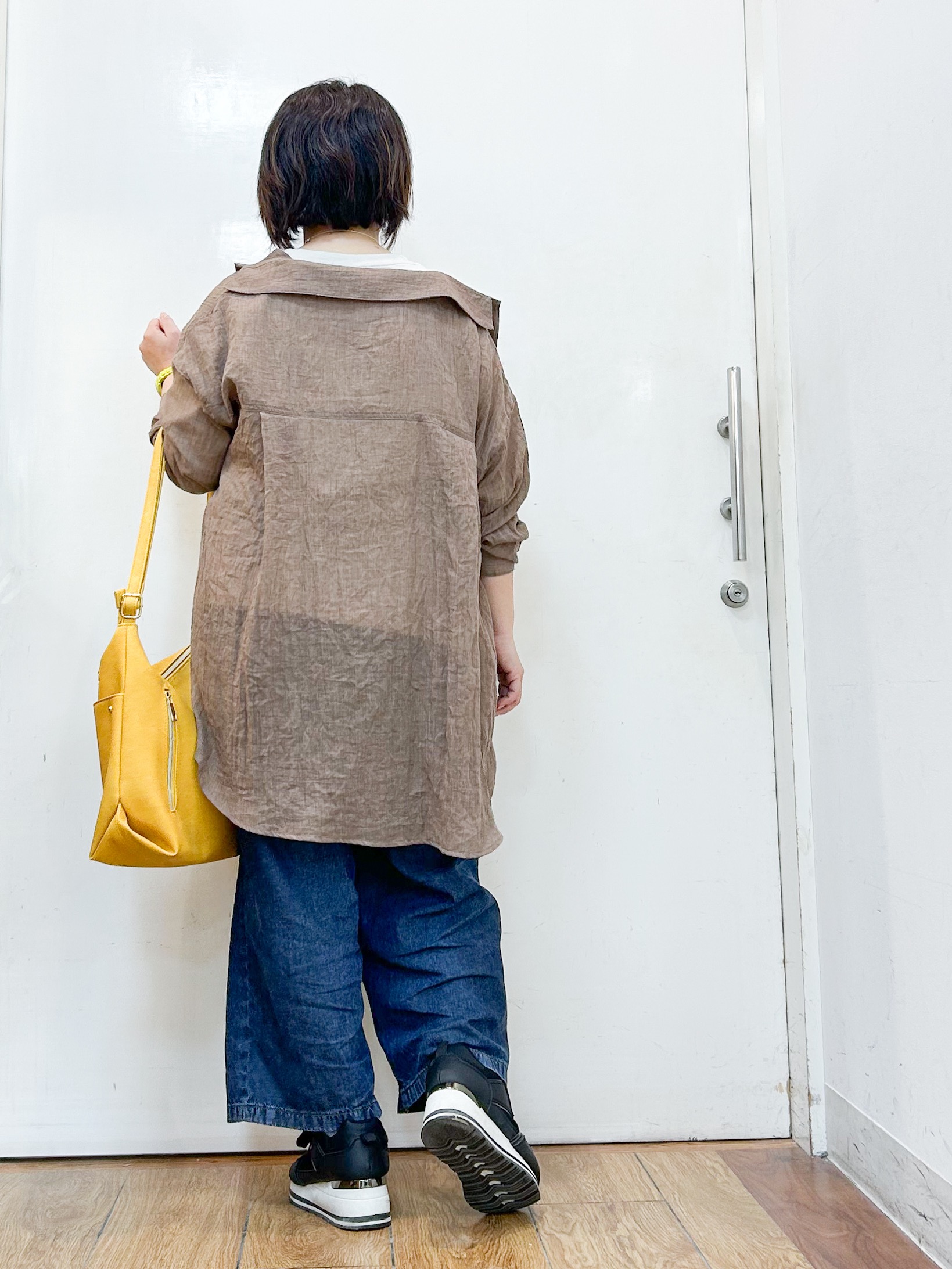 haruさんの「SHOO･LA･RUE｜【体型カバー】ふんわり質感 やわらかこなれシアーシャツ」を使ったコーディネート