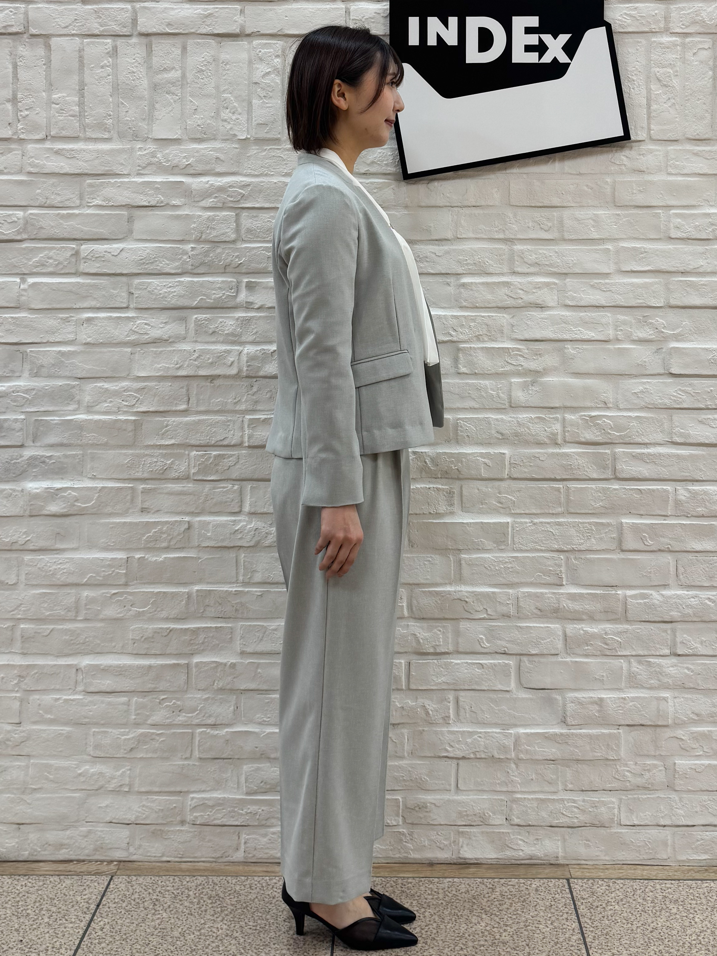 mihaさんの「index｜【接触冷感／吸水速乾】ノーカラージャケット／セットアップ対応可《洗える／防シワ／ストレッチ》」を使ったコーディネート