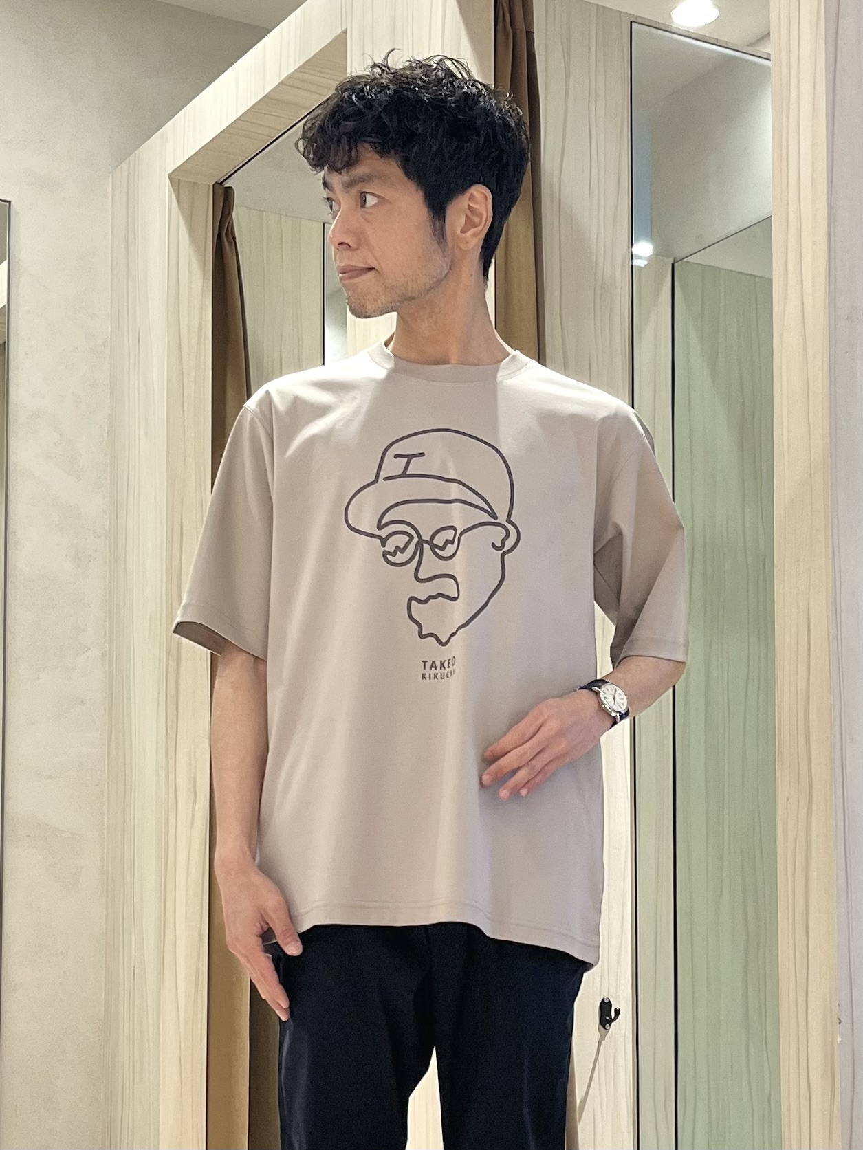 URAさんの「TAKEO KIKUCHI｜【撥水・洗える・シワになりにくい】 リランチェ（R） フードブルゾン」を使ったコーディネート
