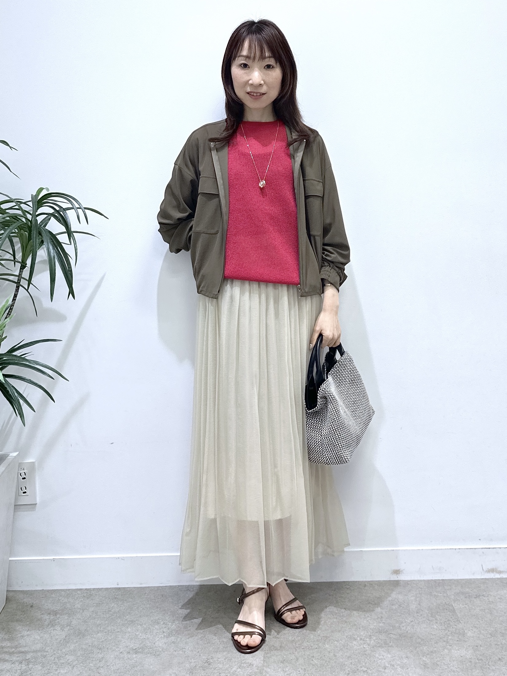 Miwaさんの「UNTITLED｜【洗える/ゆったり】クルーネックドライニット」を使ったコーディネート