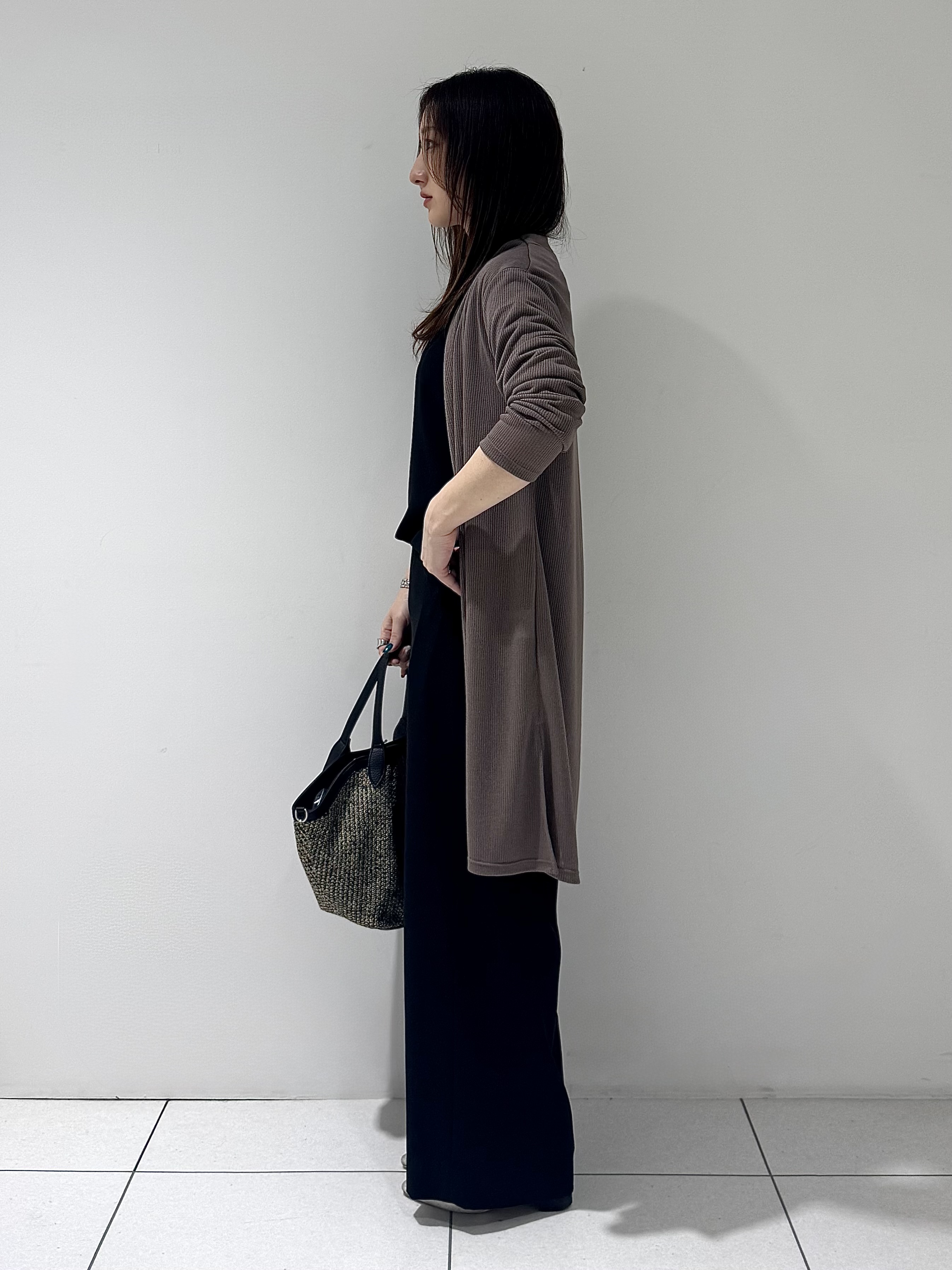 そんさんの「INDIVI｜【洗える／アンサンブル可能】シアースストライプカーディガン」を使ったコーディネート