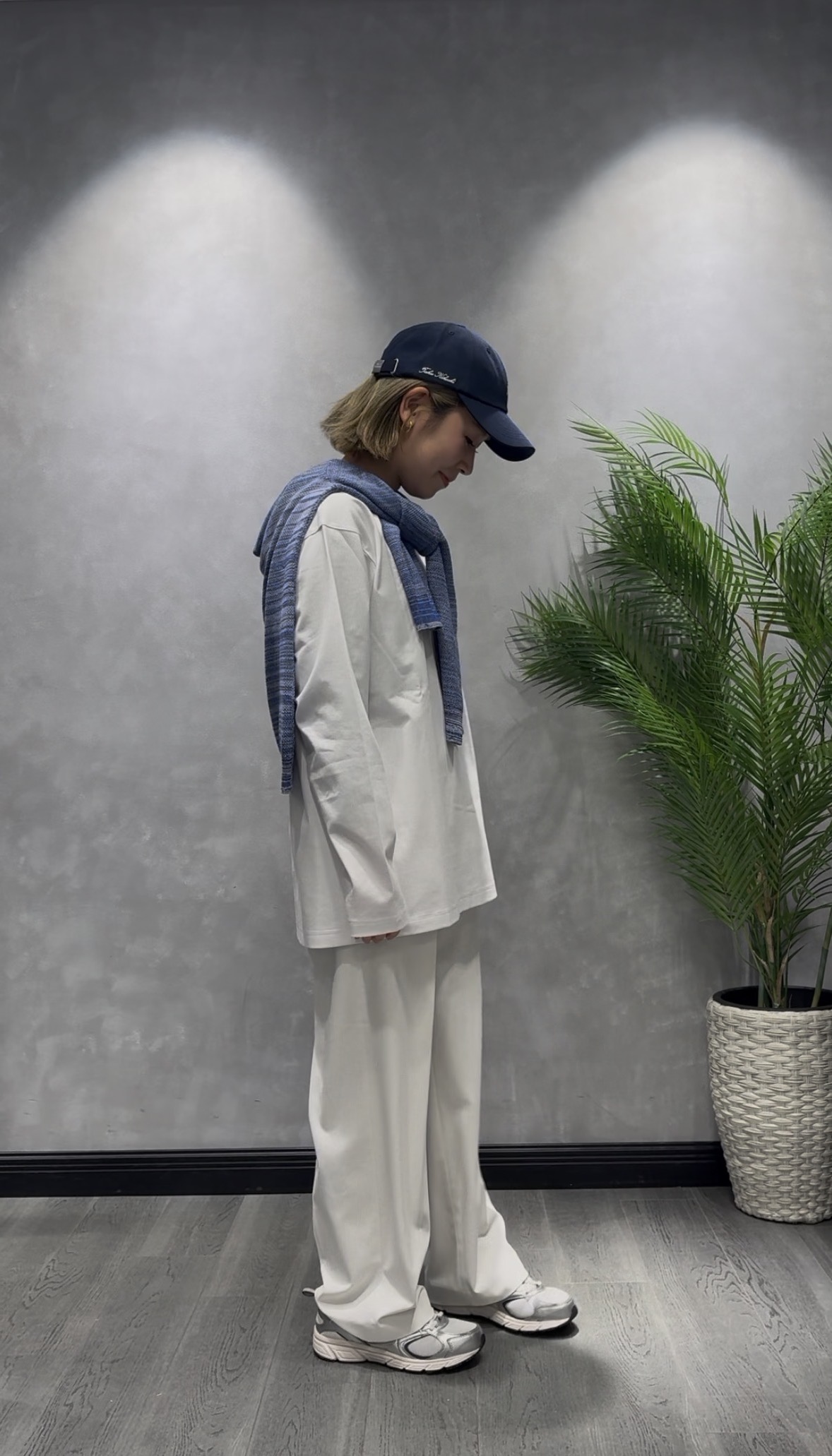 s___sさんの「TAKEO KIKUCHI｜【BOWLER HAT LABEL】ボーラーハットウォーカーBBキャップ」を使ったコーディネート
