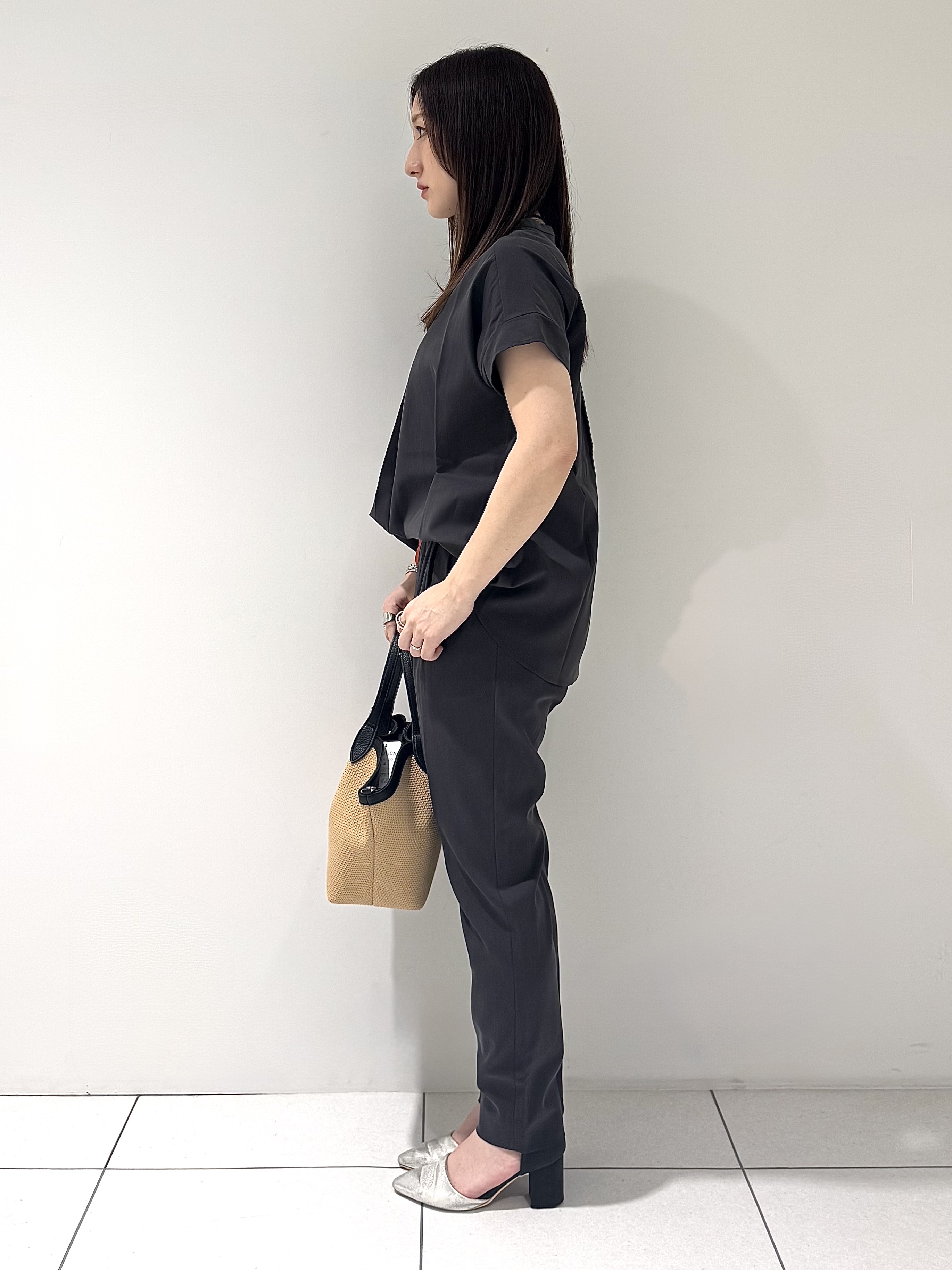 そんさんの「INDIVI｜【洗える／SETUP可能】スキッパーブラウス」を使ったコーディネート