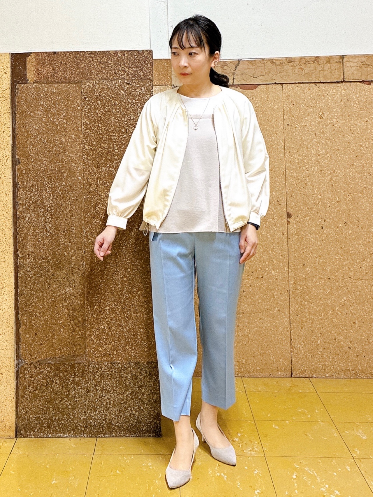 hattoriさんの「INDIVI｜【着る日傘／SETUP可能】ビスチェレイヤード風トップス」を使ったコーディネート