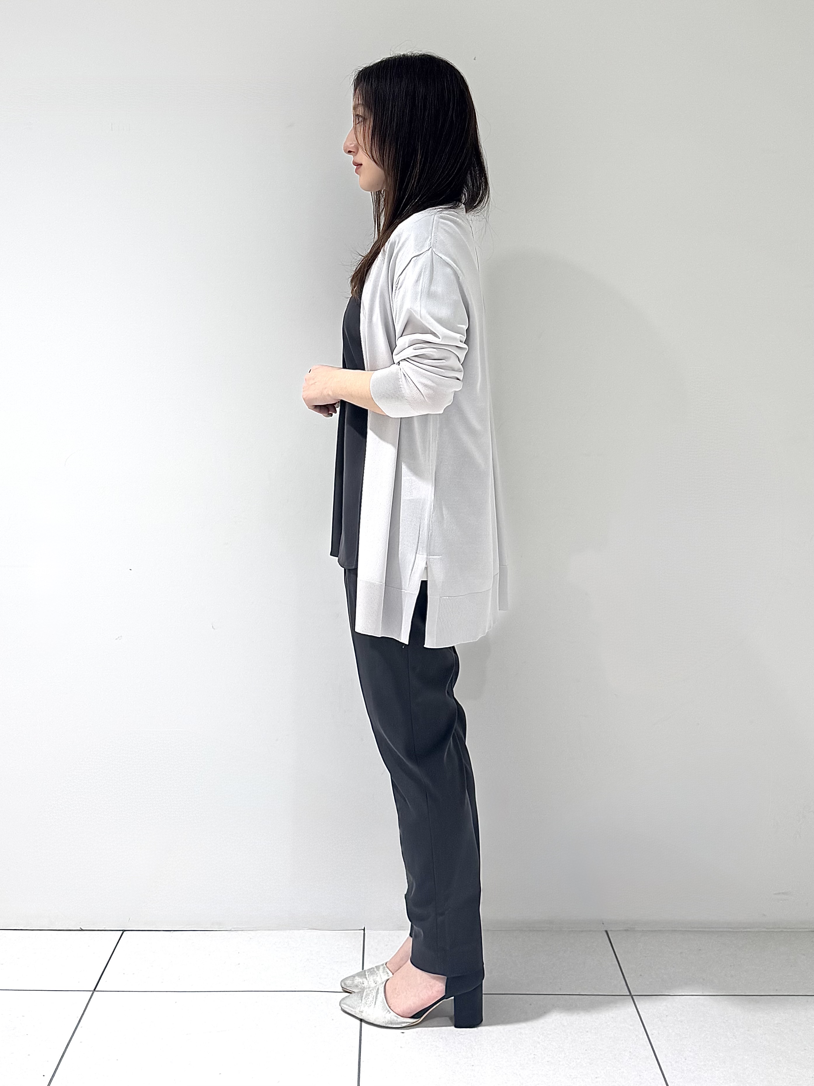そんさんの「INDIVI｜【洗える／上品】きれいめ着流しカーディガンニット」を使ったコーディネート