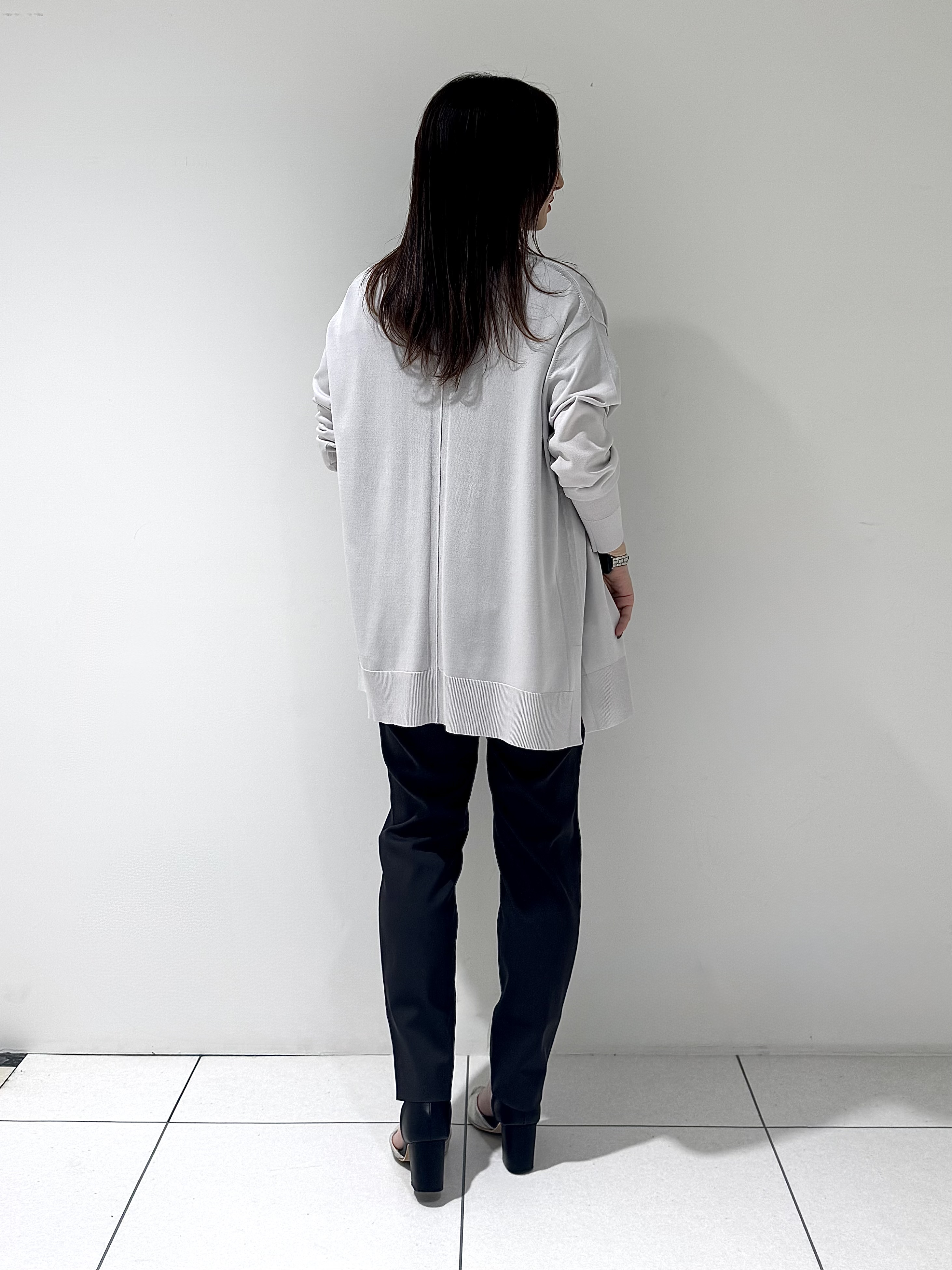 そんさんの「INDIVI｜【洗える／上品】きれいめ着流しカーディガンニット」を使ったコーディネート
