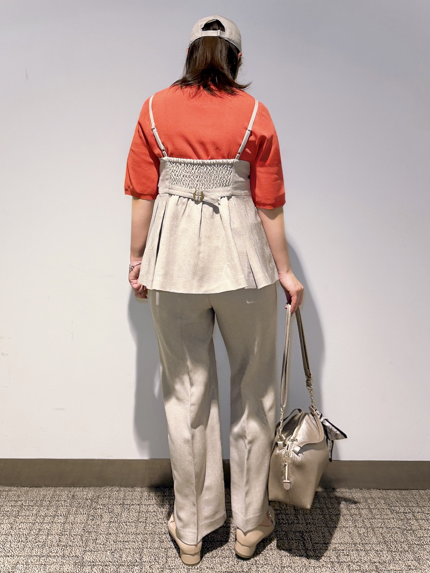 みーさんの「grove｜【貴島明日香さん着用・カセット服】リネンライク ペプラムビスチェ」を使ったコーディネート