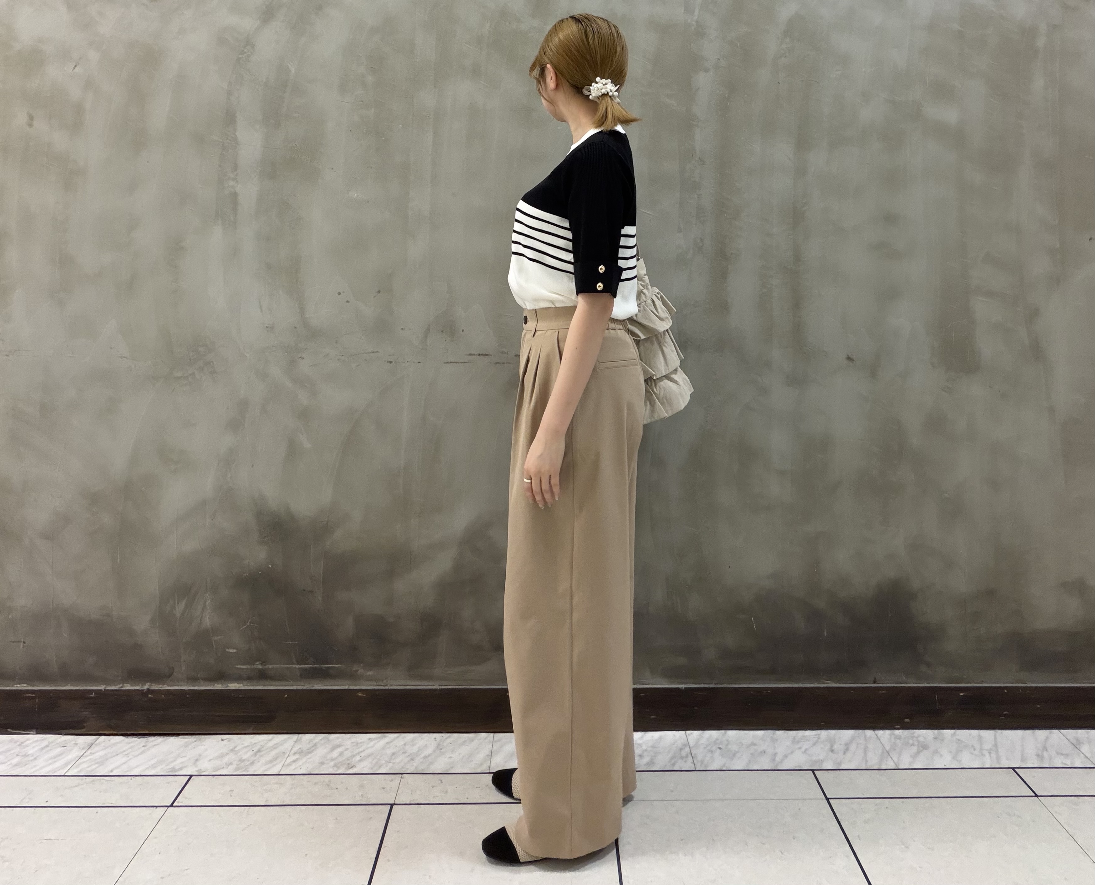 maiさんの「grove｜【シリーズ累計36万枚/名品ニット】やわらかドライタッチ 袖メッシュ編みニット」を使ったコーディネート