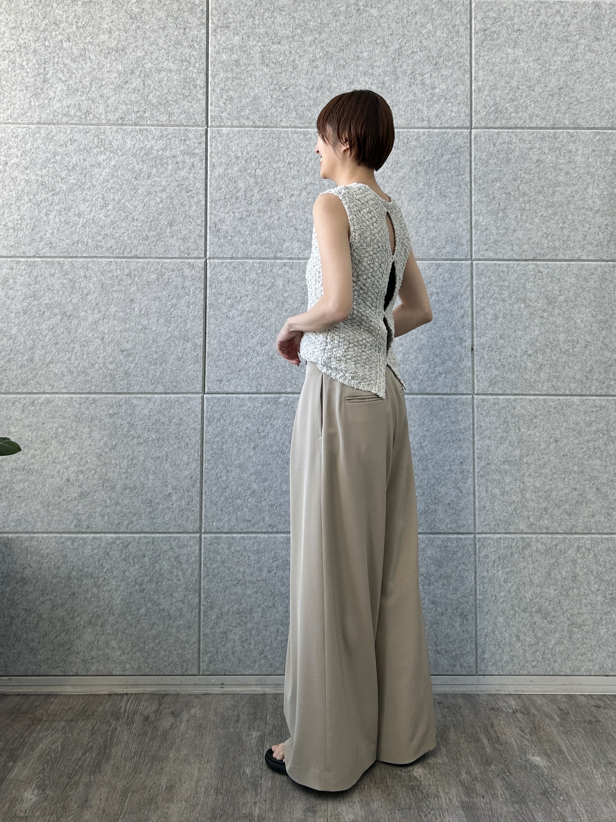harunaさんの「CODE A｜zip wide pants」を使ったコーディネート