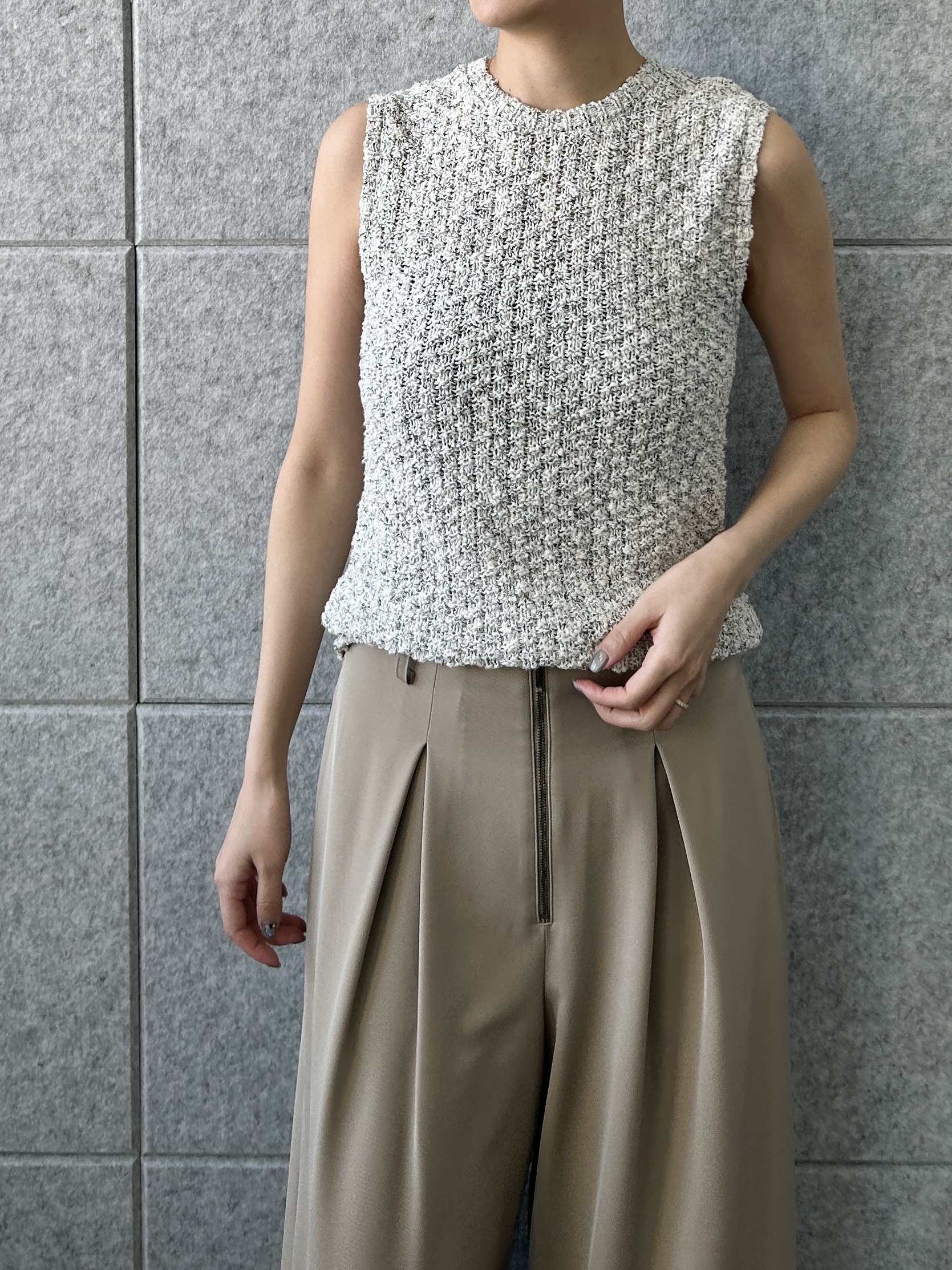 harunaさんの「CODE A｜zip wide pants」を使ったコーディネート