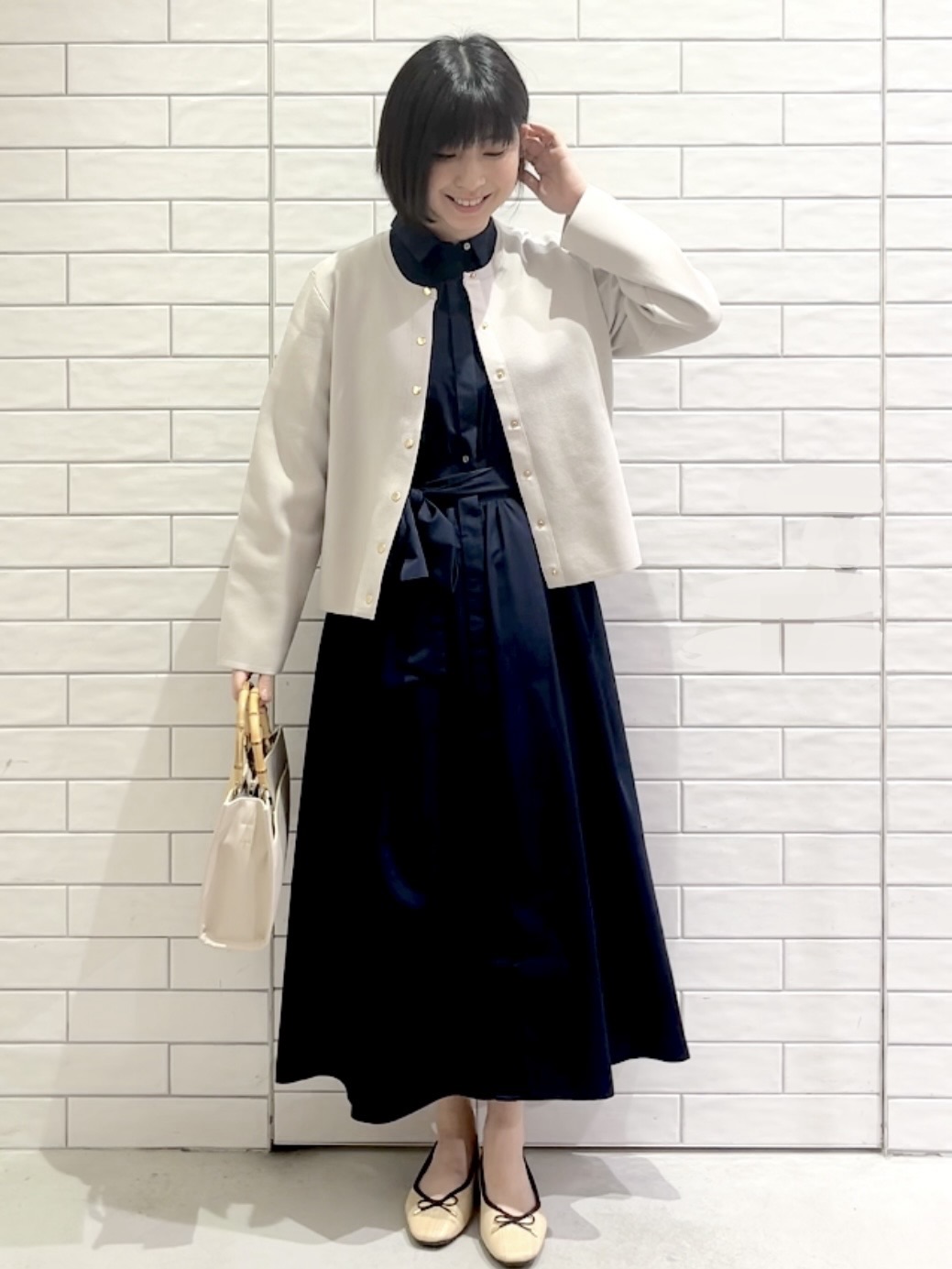 しおりさんの「OPAQUE.CLIP｜リボンベルト付きシャツワンピース【洗濯機OK／防シワ加工】」を使ったコーディネート