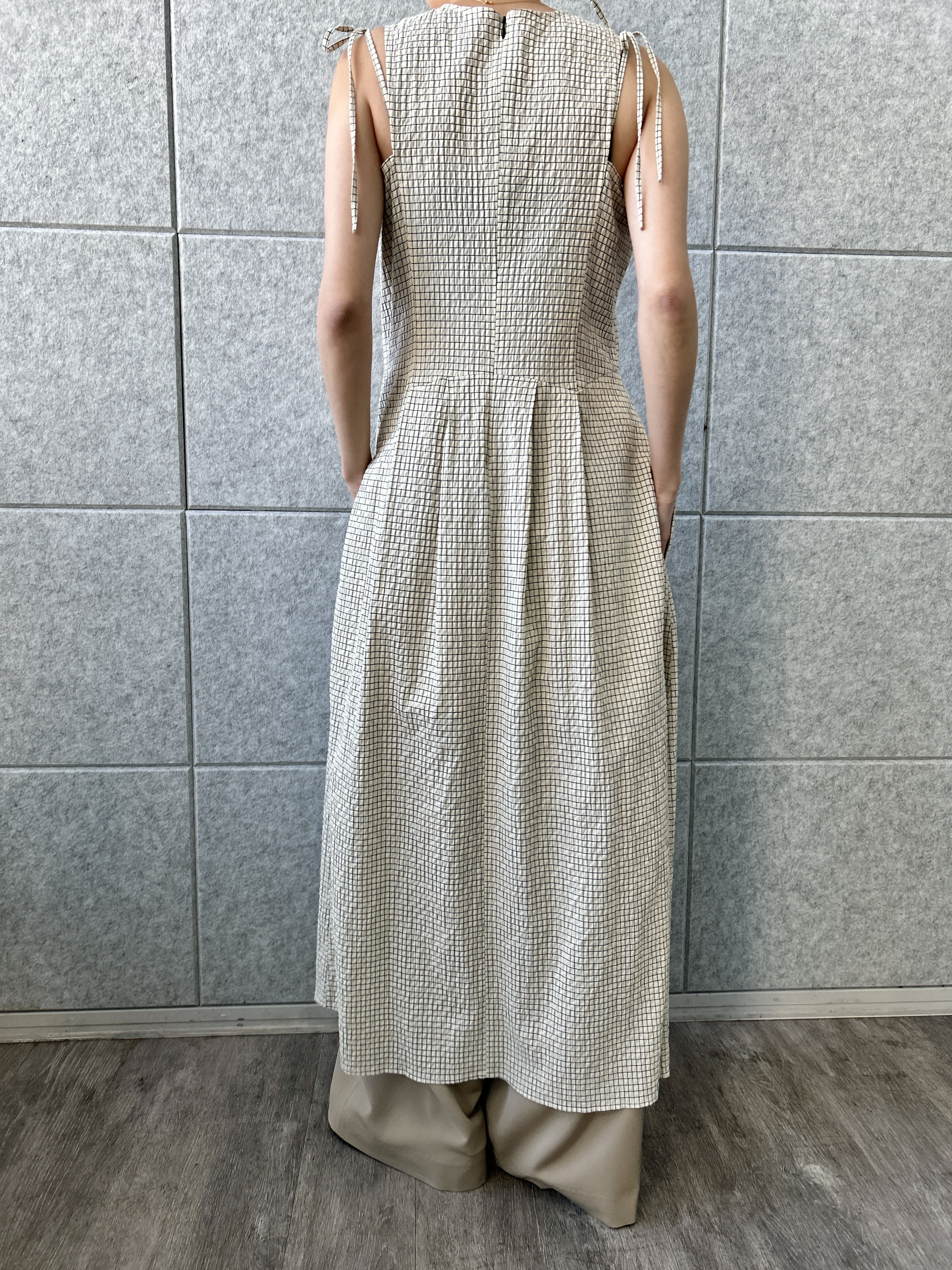 harunaさんの「CODE A｜shoulder ribbon dress」を使ったコーディネート