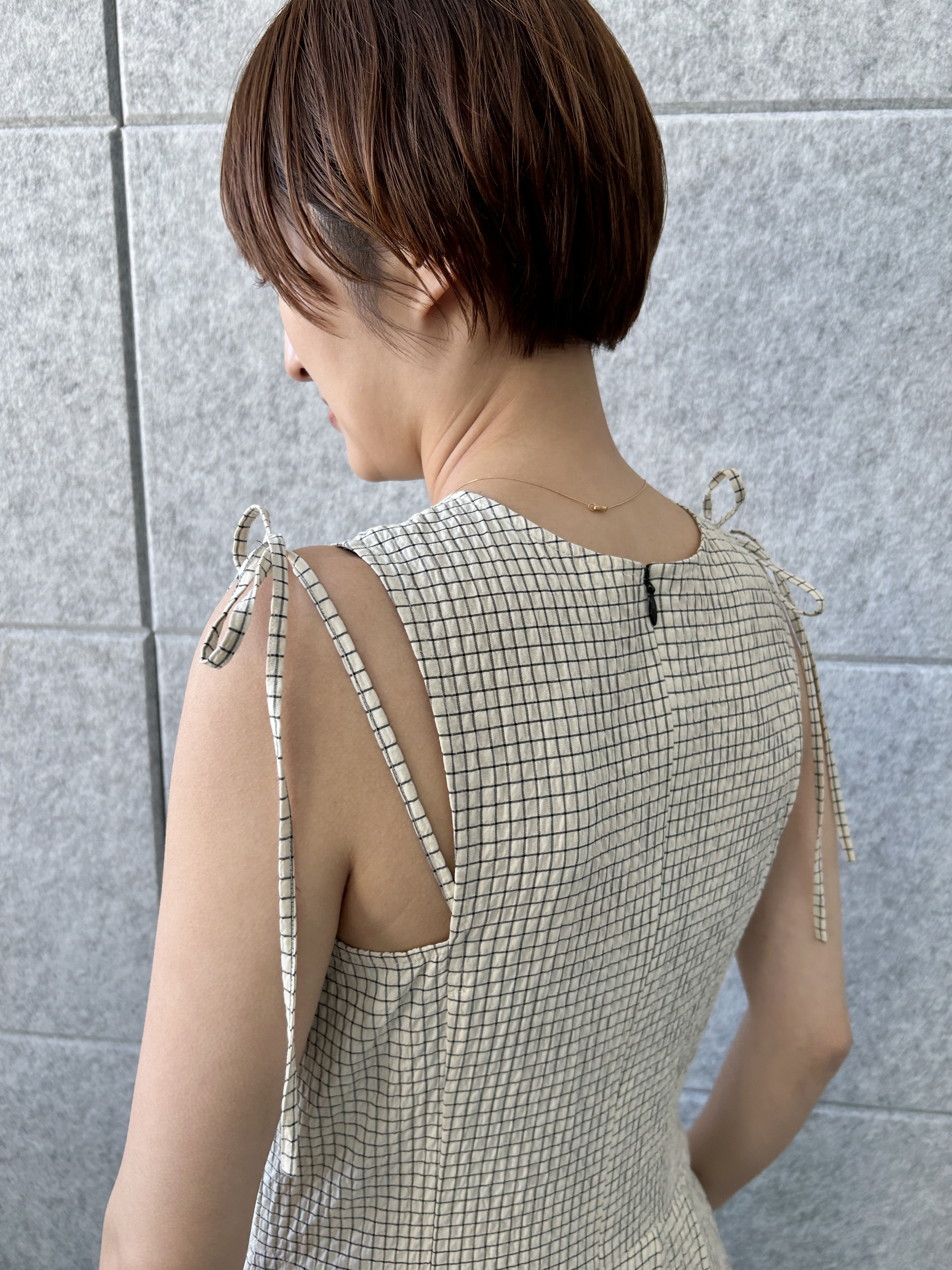 harunaさんの「CODE A｜shoulder ribbon dress」を使ったコーディネート