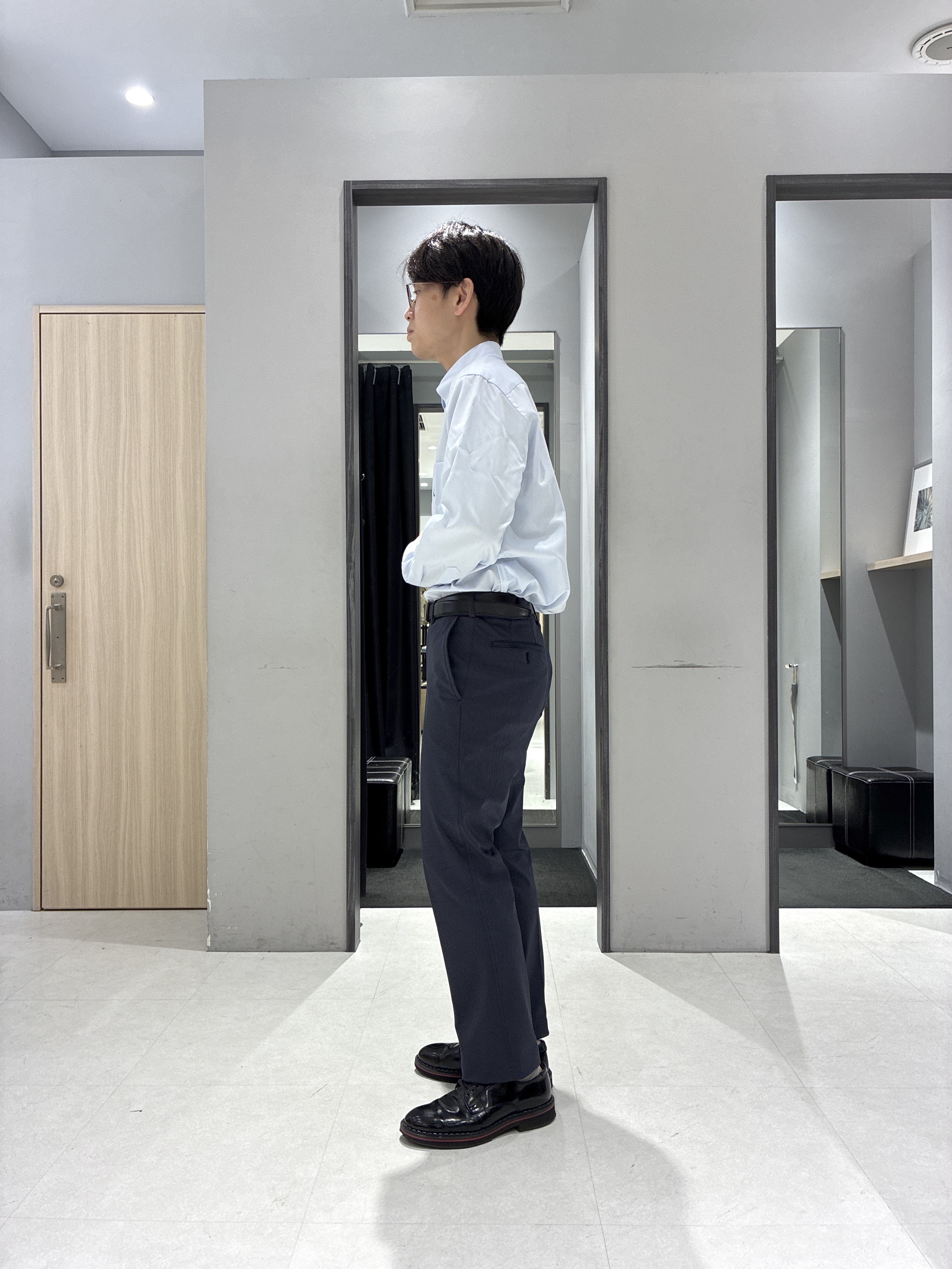 わいずみさんの「TAKEO KIKUCHI｜【360&deg;ストレッチ/軽量】None Of Stress ライト ジャケット（セットアップ対応）」を使ったコーディネート