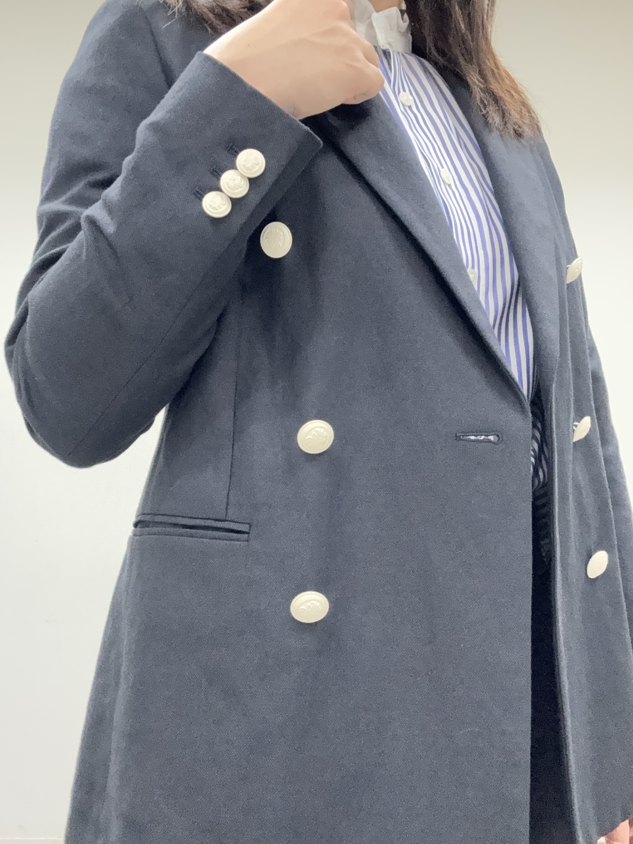 BUNさんの「DRESSTERIOR｜【otonaMUSE5月号掲載/ウォッシャブル】ロンドンストライプクレリックブラウス」を使ったコーディネート