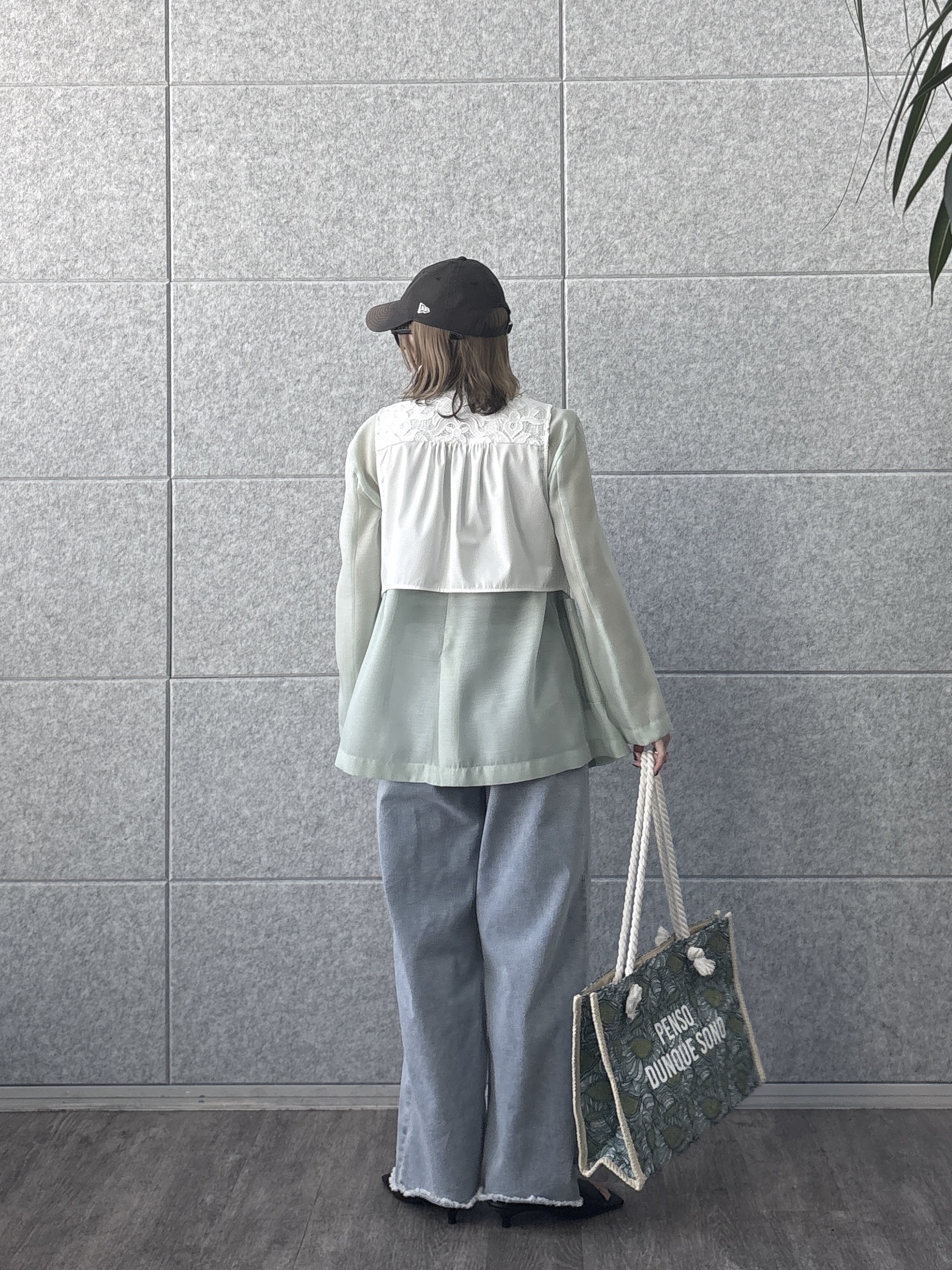 kotakiさんの「INDIVI｜シアーシャツジャケット【接触冷感】」を使ったコーディネート