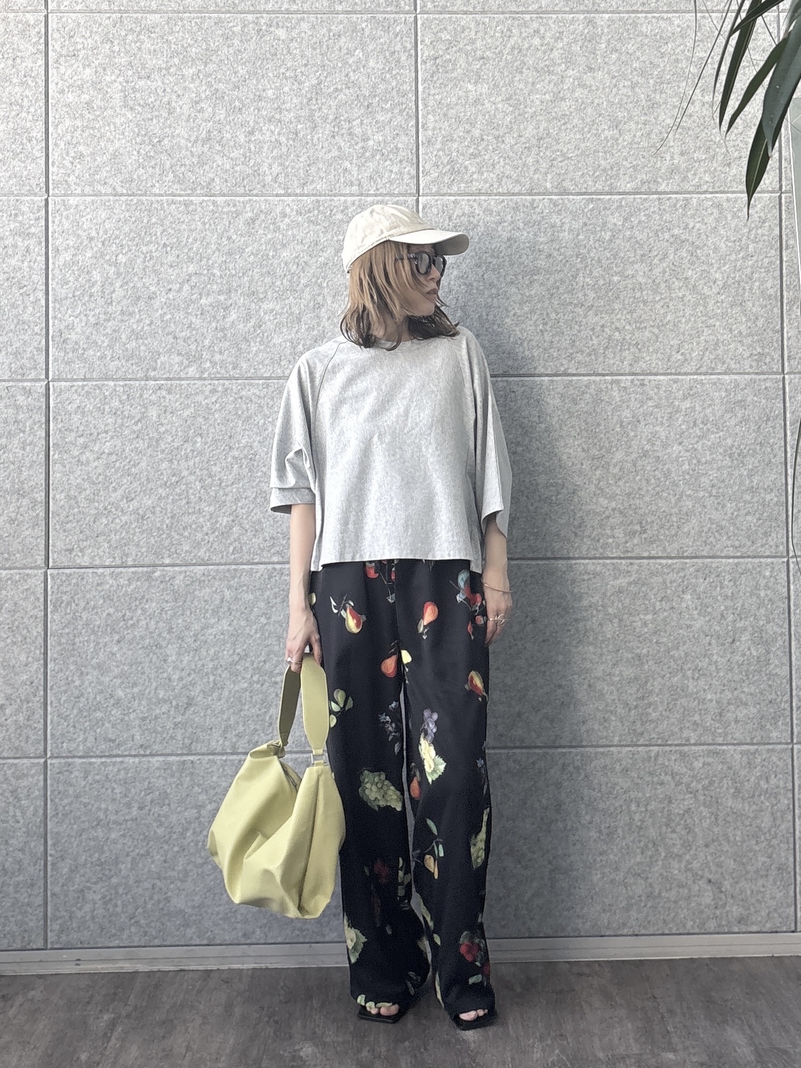 kotakiさんの「INDIVI｜【UVカット】オーバーサイズラグランカットソー」を使ったコーディネート
