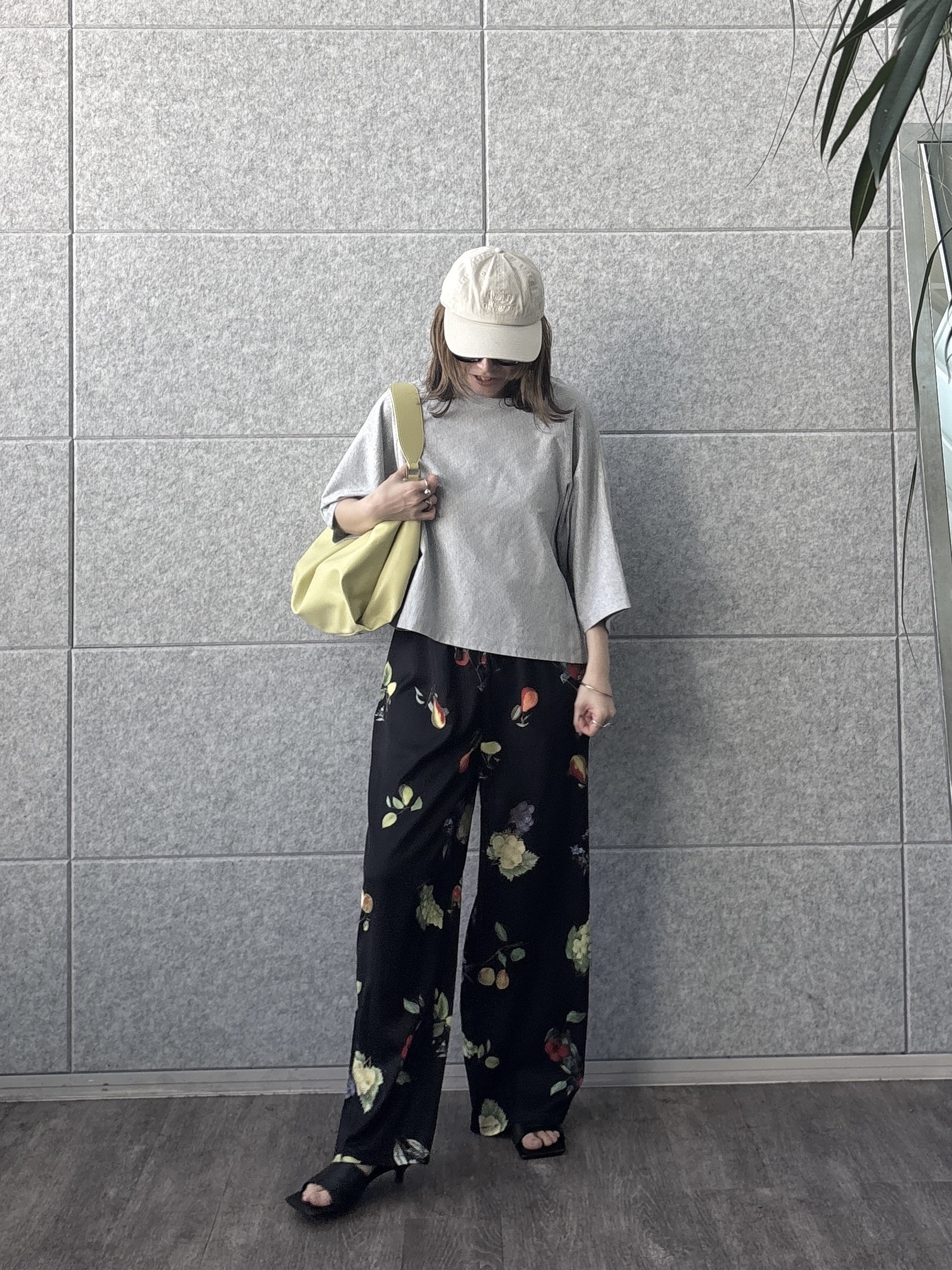 kotakiさんの「INDIVI｜【UVカット】オーバーサイズラグランカットソー」を使ったコーディネート