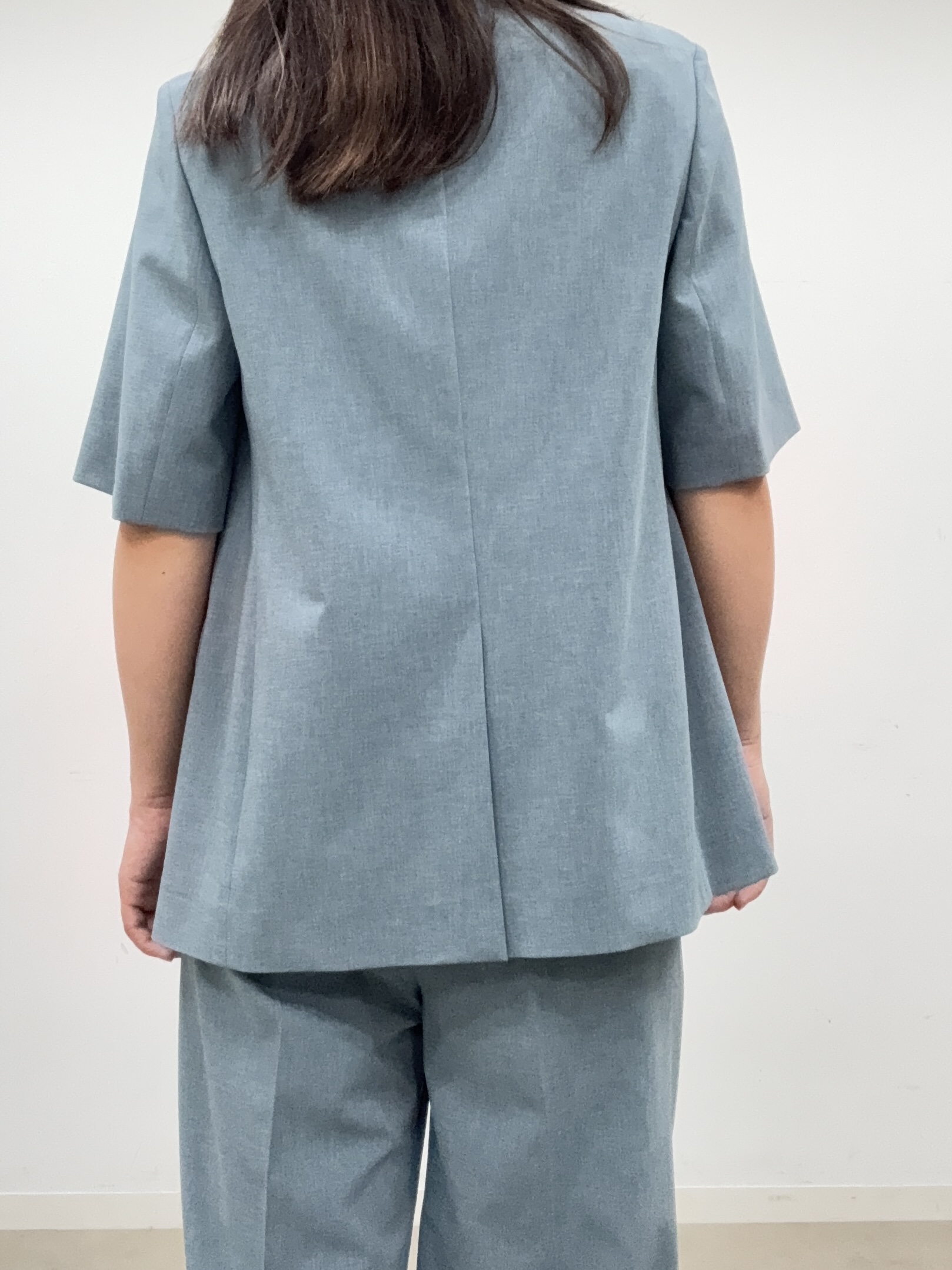 BUNさんの「DRESSTERIOR｜【otonaMUSE5月号掲載／セットアップ可】ウォッシャブルワイドタックパンツ」を使ったコーディネート