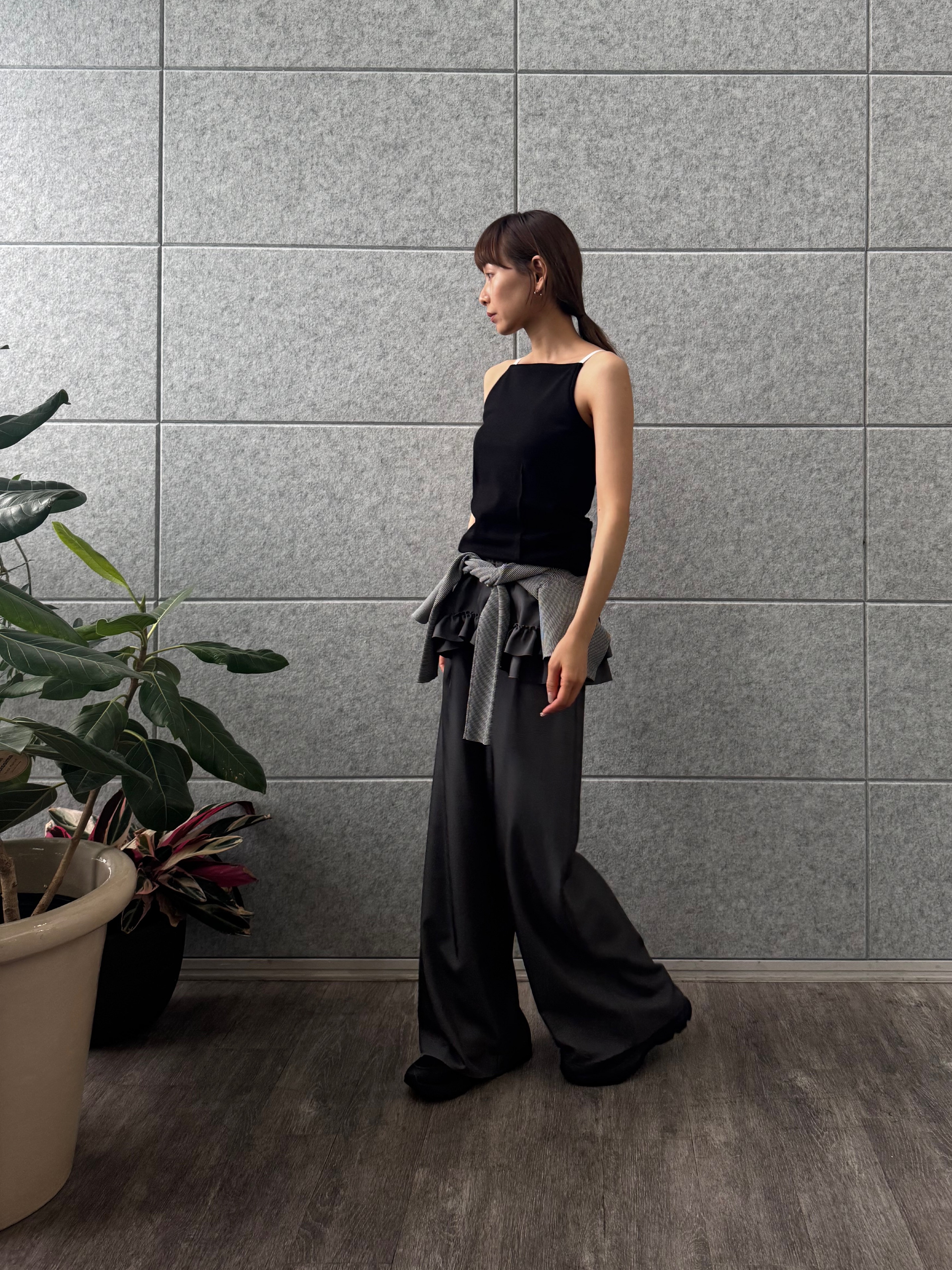 designer yukaさんの「CODE A｜edge line camisole」を使ったコーディネート
