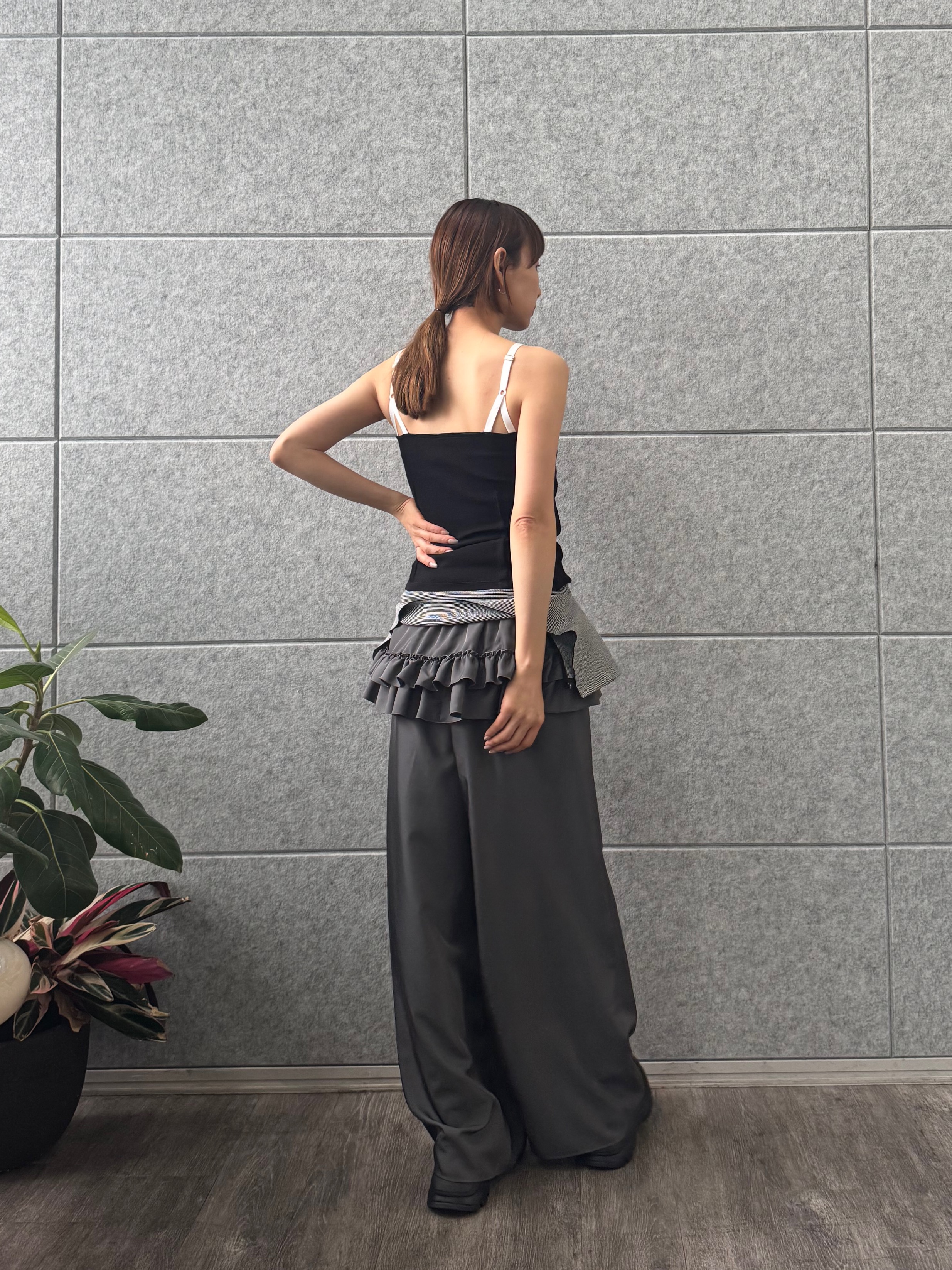 designer yukaさんの「CODE A｜edge line camisole」を使ったコーディネート