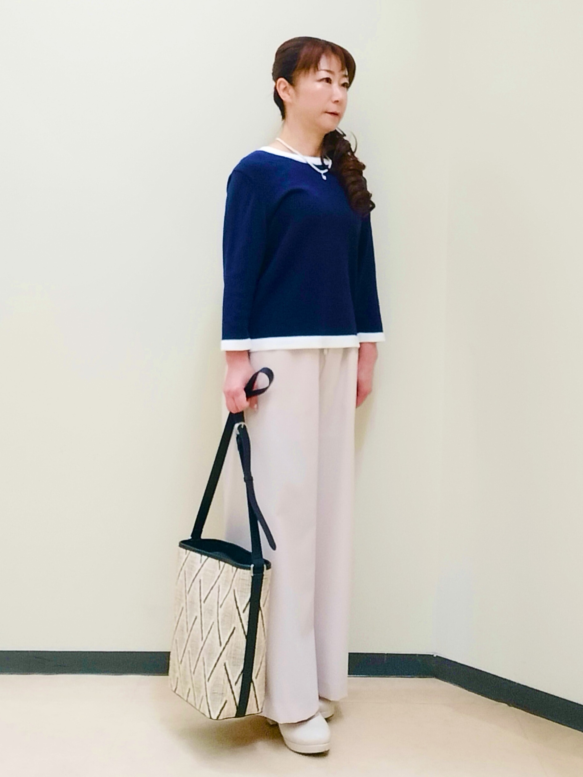 花さんの「Reflect｜【単品使い◎】ペプラムベスト＋リラクシーパンツセット」を使ったコーディネート