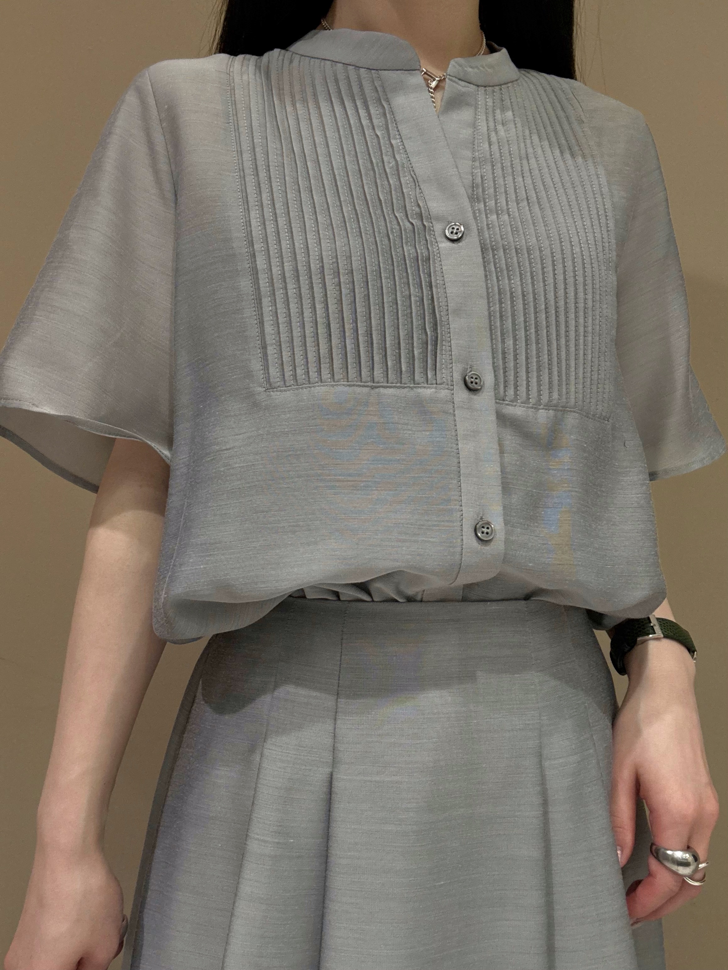 KEIKOさんの「INDIVI｜【撥水／フード取外し可】凹凸素材ブルゾン」を使ったコーディネート