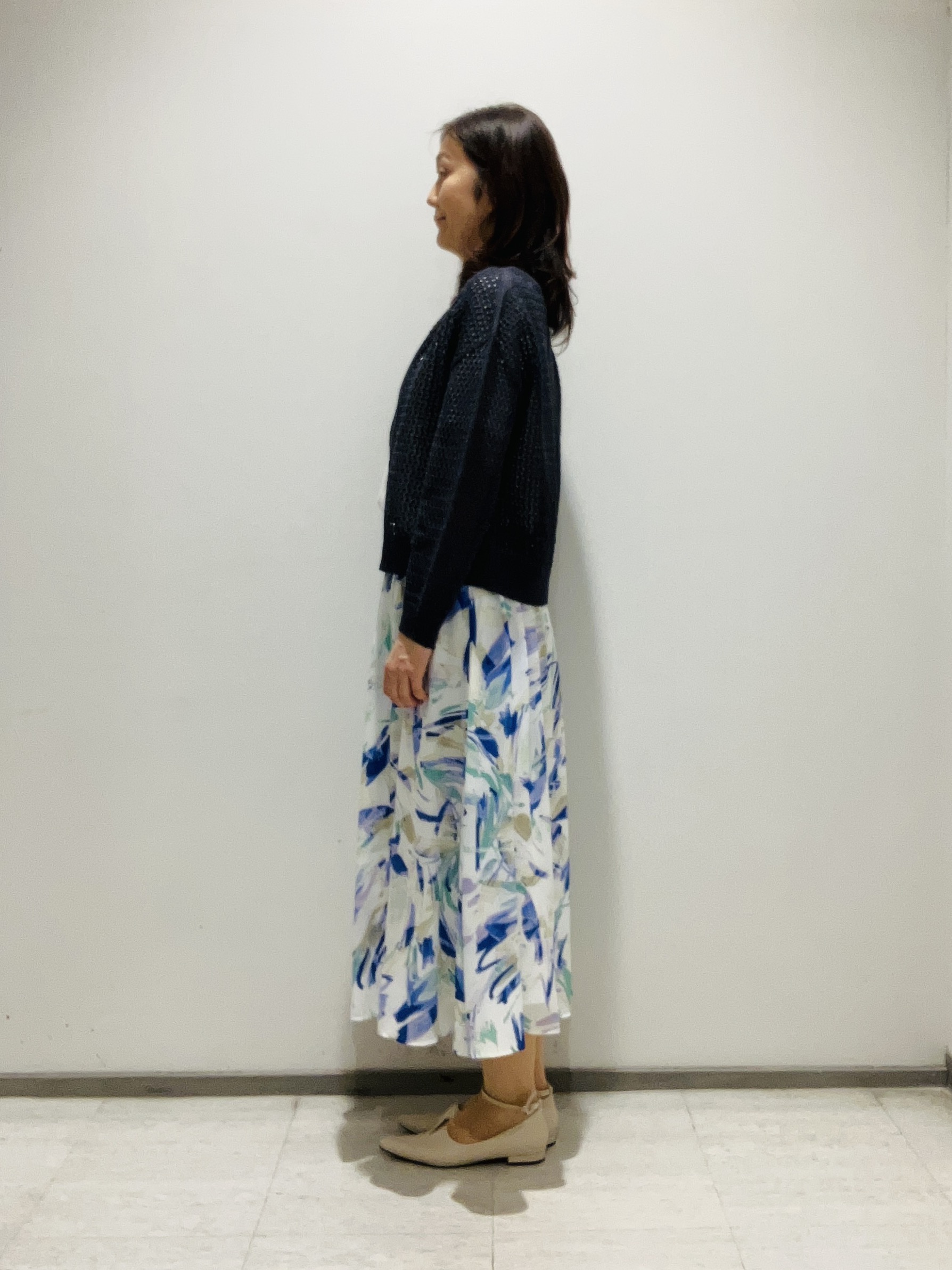 fujiさんの「INDIVI｜【洗える／コットン】メッシュジップニットカーディガン」を使ったコーディネート