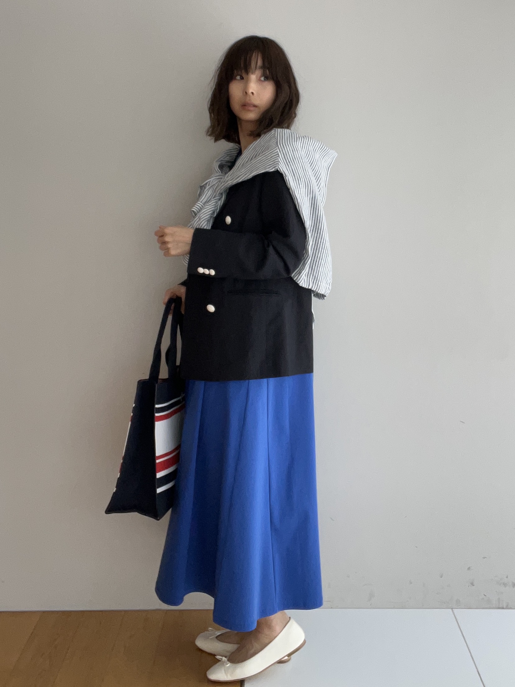 misaさんの「DRESSTERIOR｜【2WAY/羽織にも】ウォッシャブルリネン ドロストシャツ」を使ったコーディネート