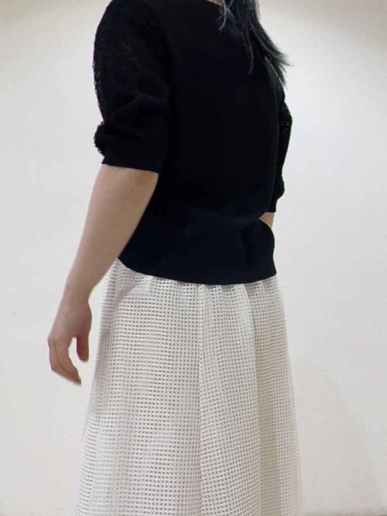 watanabeさんの「UNTITLED｜【洗える】エレガンススリーブニット」を使ったコーディネート