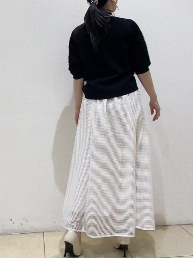 watanabeさんの「UNTITLED｜【洗える】エレガンススリーブニット」を使ったコーディネート