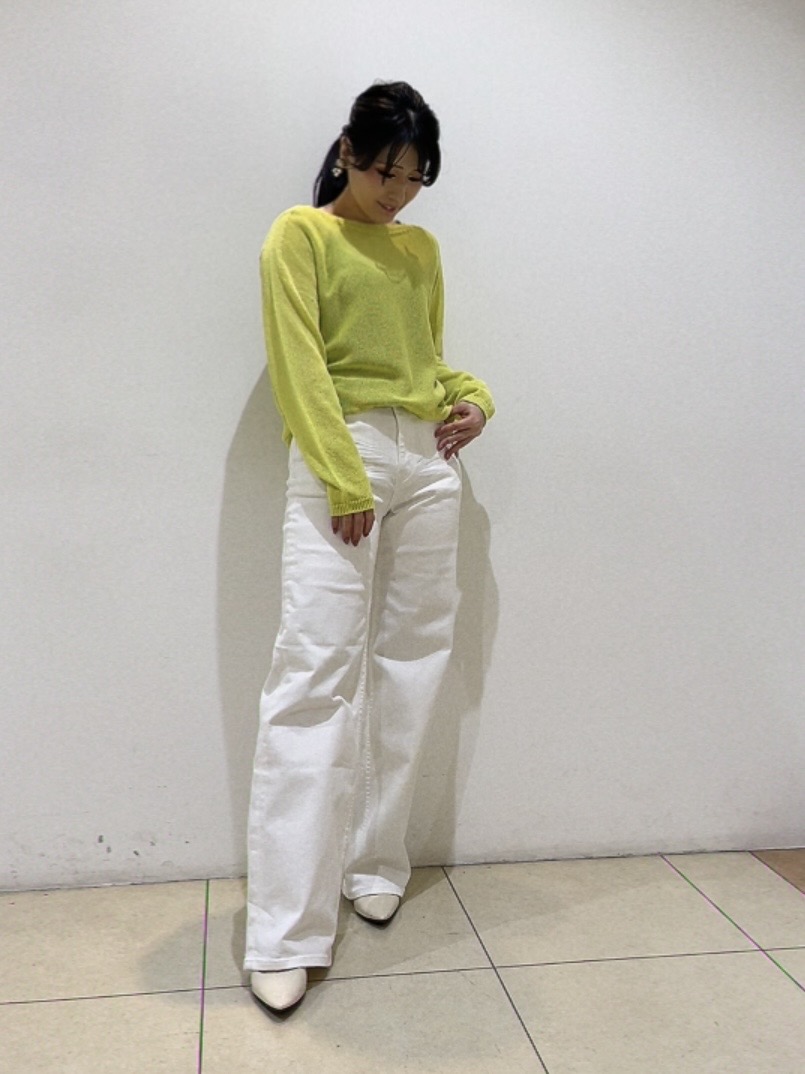 watanabeさんの「UNTITLED｜【古畑星夏さん着用/8色展開/程よい透け感】ドライタッチボートネックニット」を使ったコーディネート