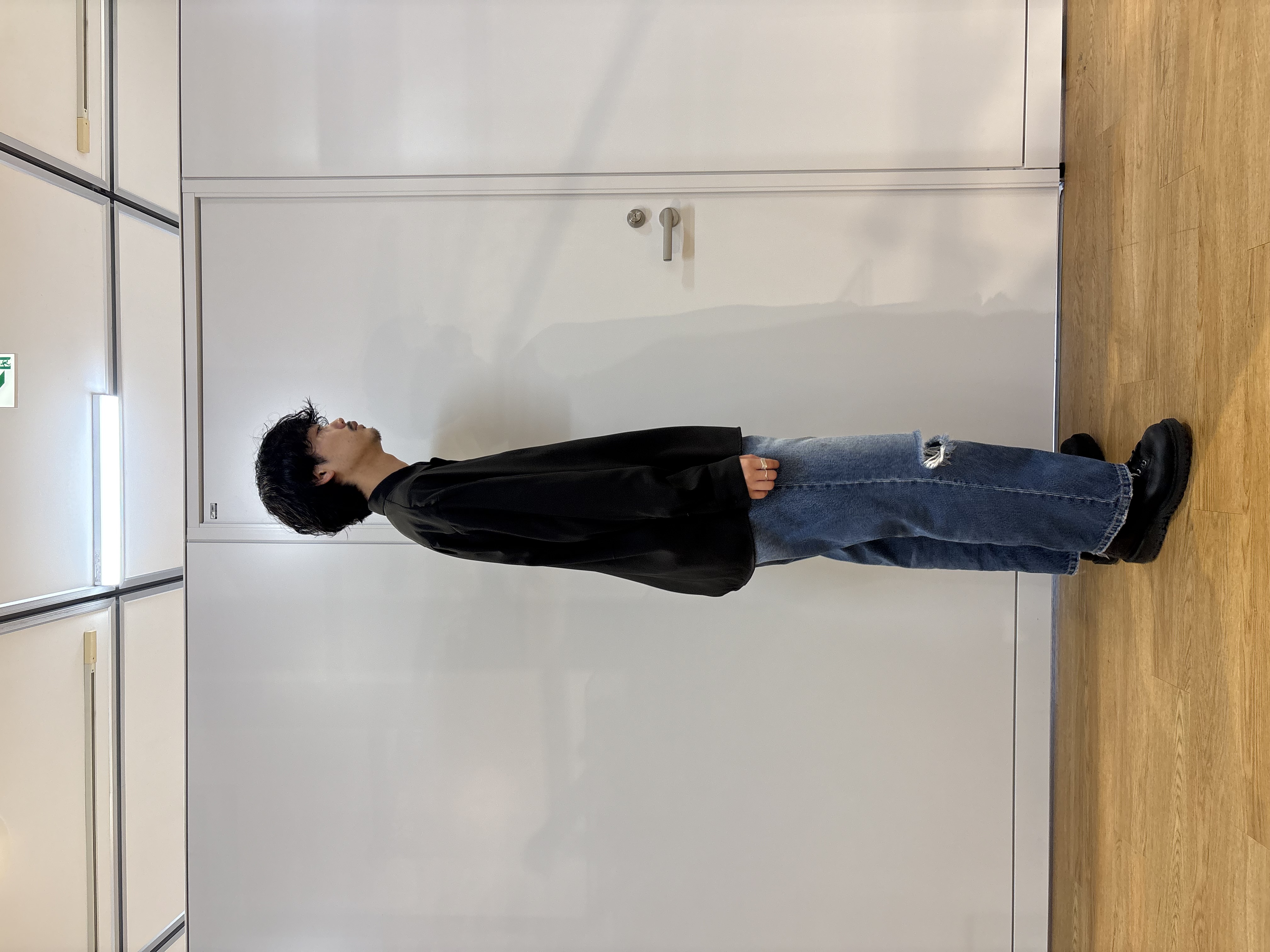 北浦歩大さんの「tk.TAKEO KIKUCHI｜【UVカット／ストレッチ】NEUTRAXシリーズ 長袖シャツ」を使ったコーディネート