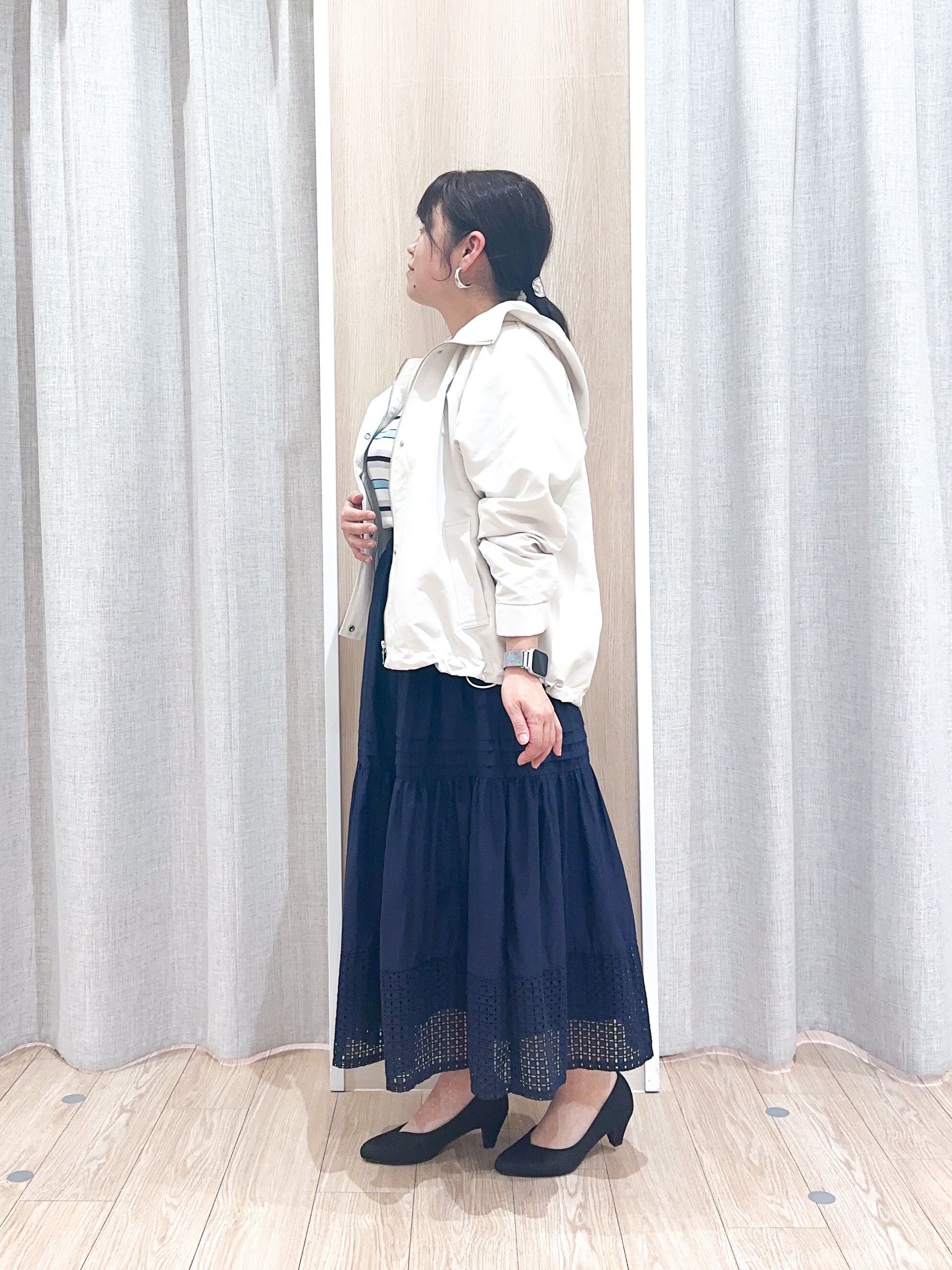 naoさんの「grove｜【貴島明日香さん着用】【撥水】きれいめに着こなせるマウンテンパーカ」を使ったコーディネート