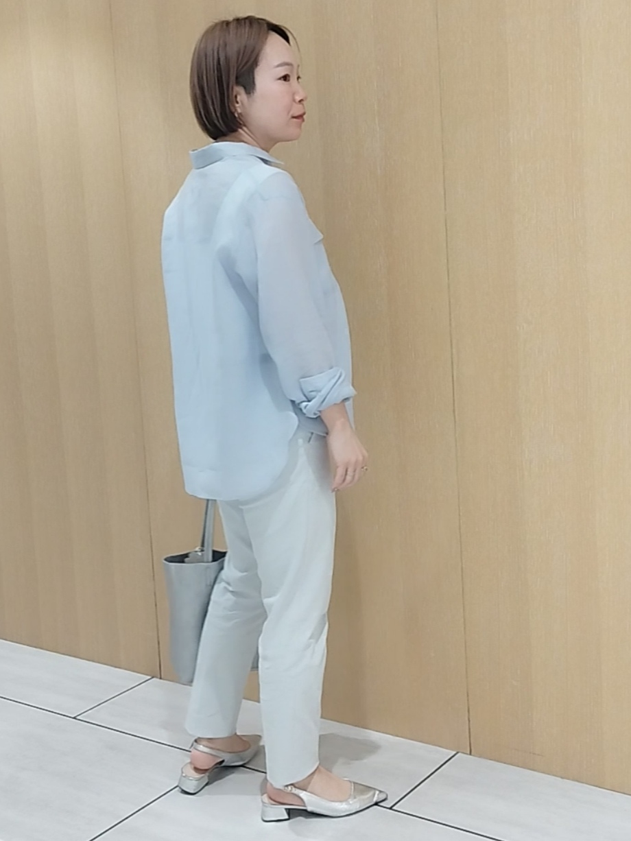 s u g iさんの「UNTITLED｜【古畑星夏さん着用/接触冷感】ドライタッチシャツ」を使ったコーディネート