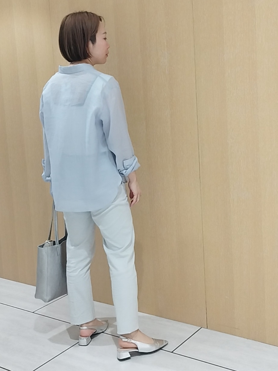 s u g iさんの「UNTITLED｜【古畑星夏さん着用/接触冷感】ドライタッチシャツ」を使ったコーディネート