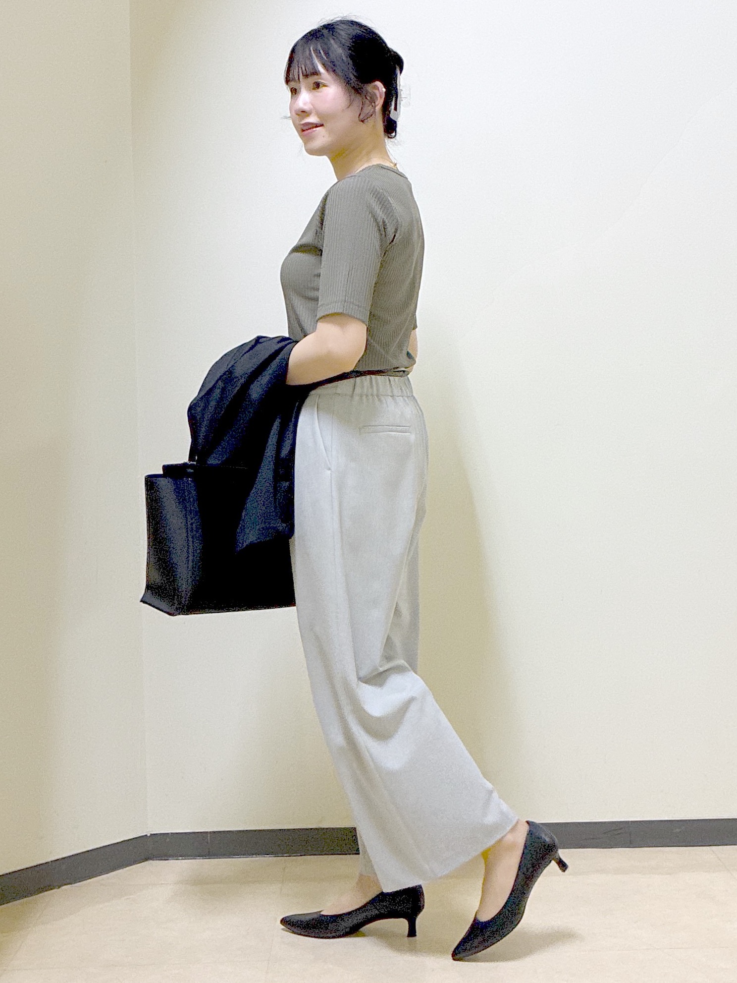  beni_gingerさんの「Reflect｜【インナーにおすすめ◎】クルーネックストレッチリブトップス」を使ったコーディネート